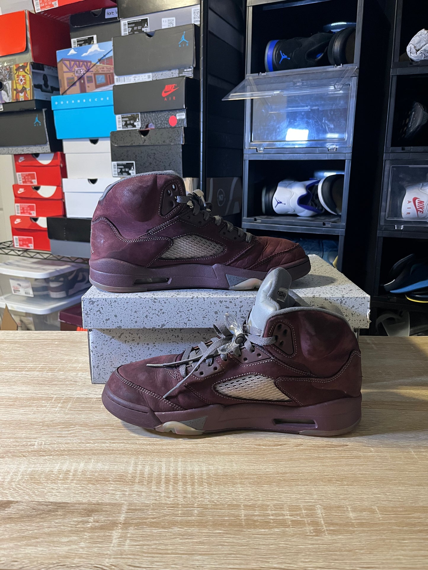 Size 11 - AJ 5 Retro SE Burgundy