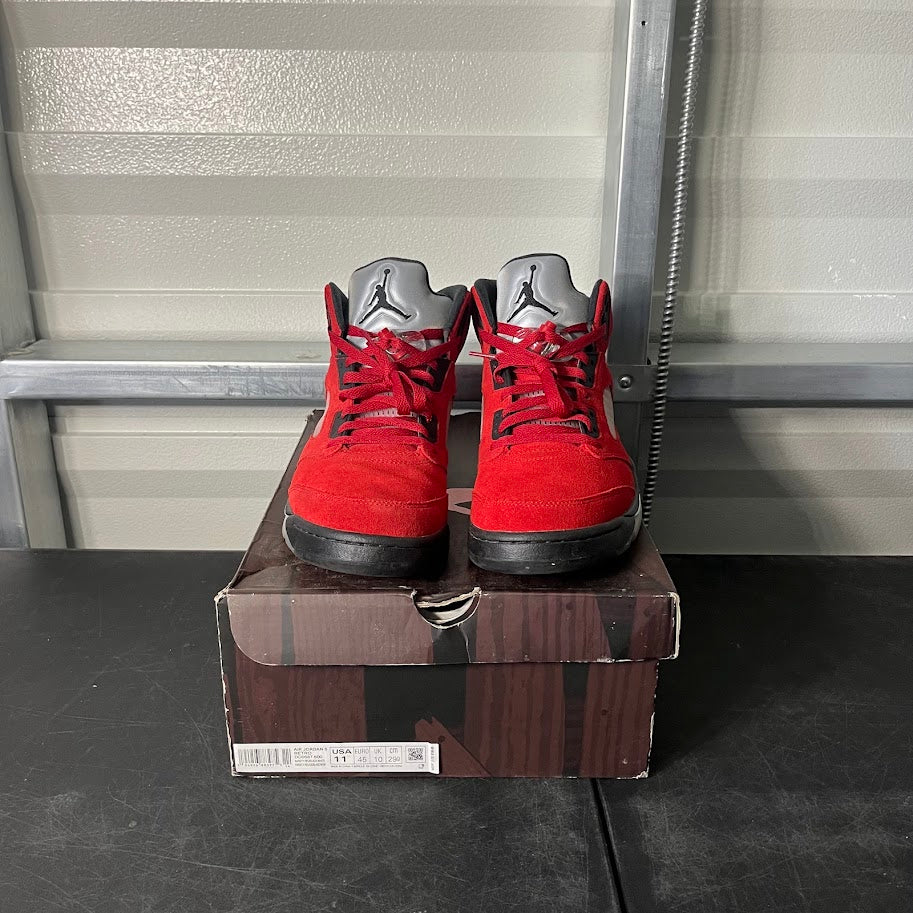 Size 11 - AJ 5 Retro Raging Bull