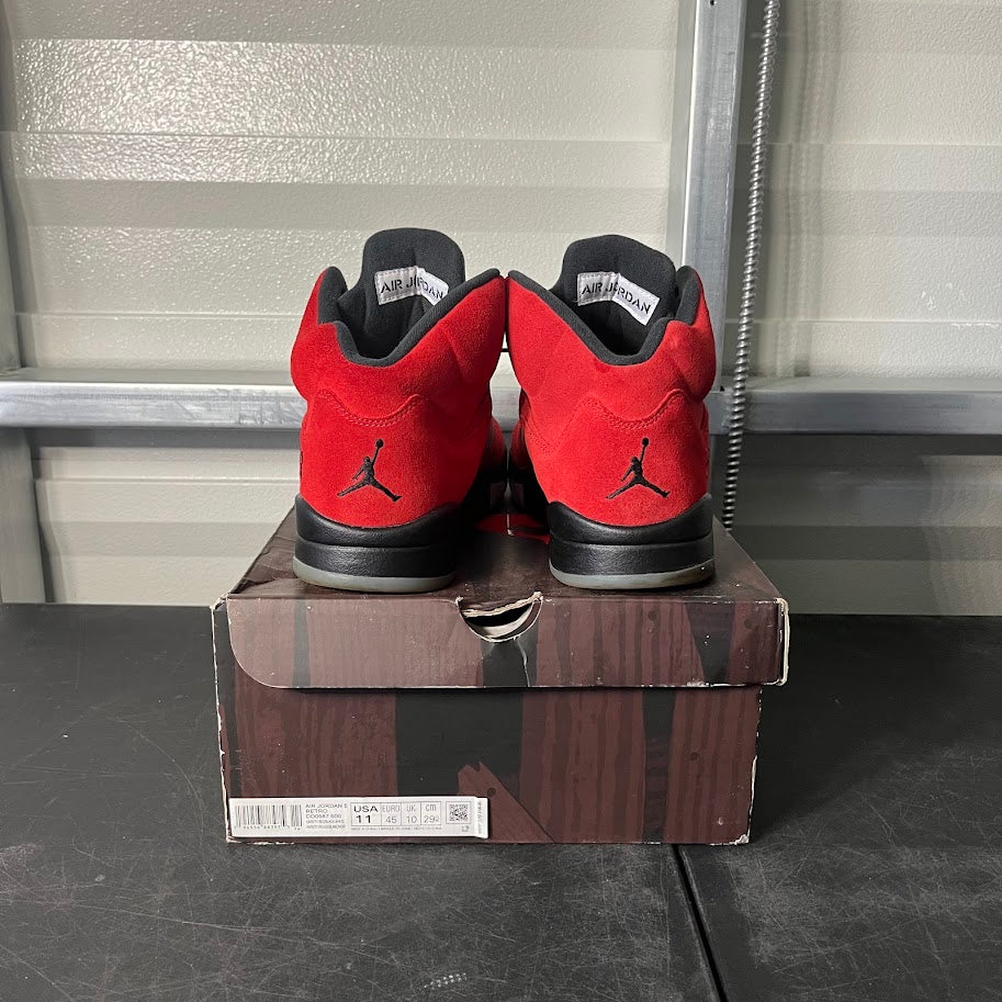 Size 11 - AJ 5 Retro Raging Bull