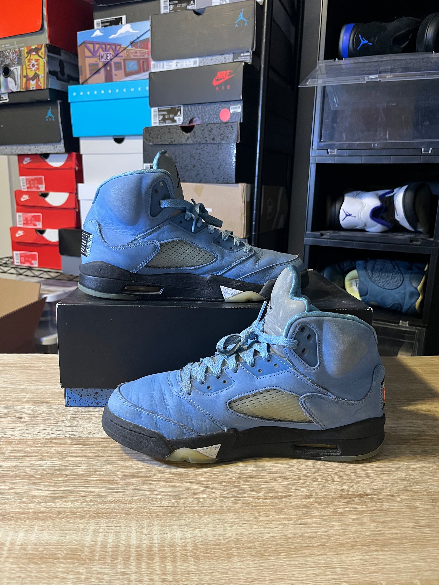 Size 8.5 - AJ 5 Retro SE UNC