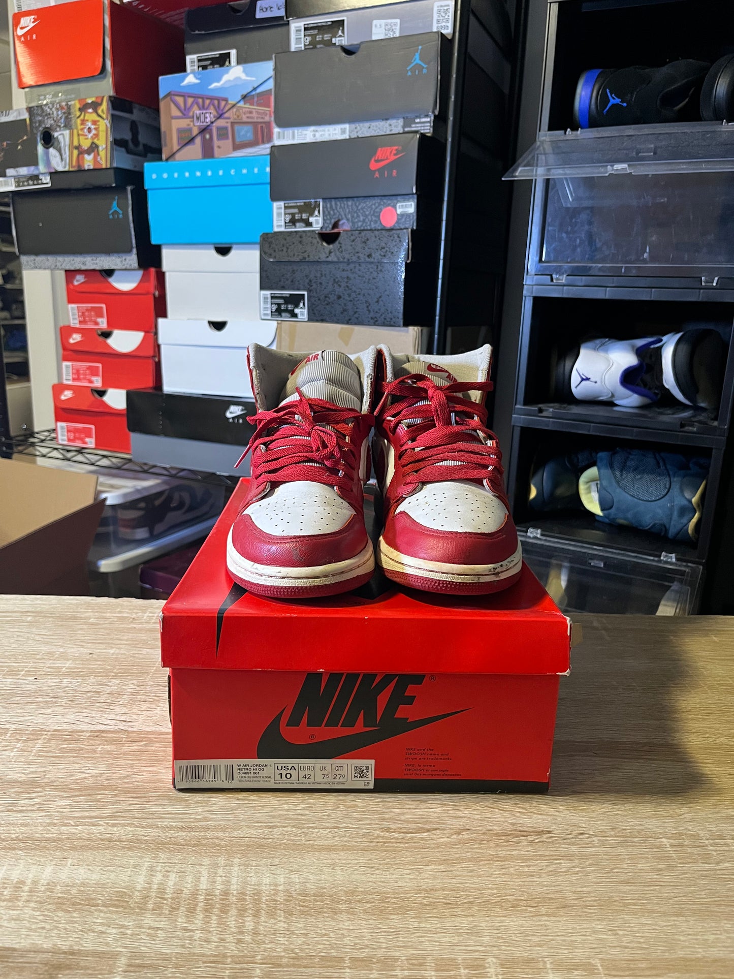 Size 10W - AJ 1 Retro Hi Varsity Red