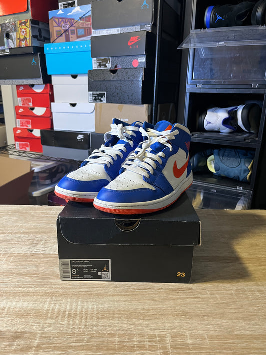 Size 8.5 - AJ 1 Mid Knicks