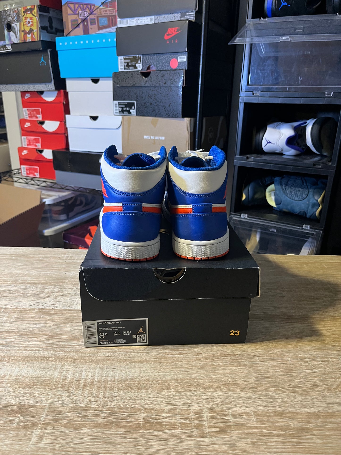 Size 8.5 - AJ 1 Mid Knicks