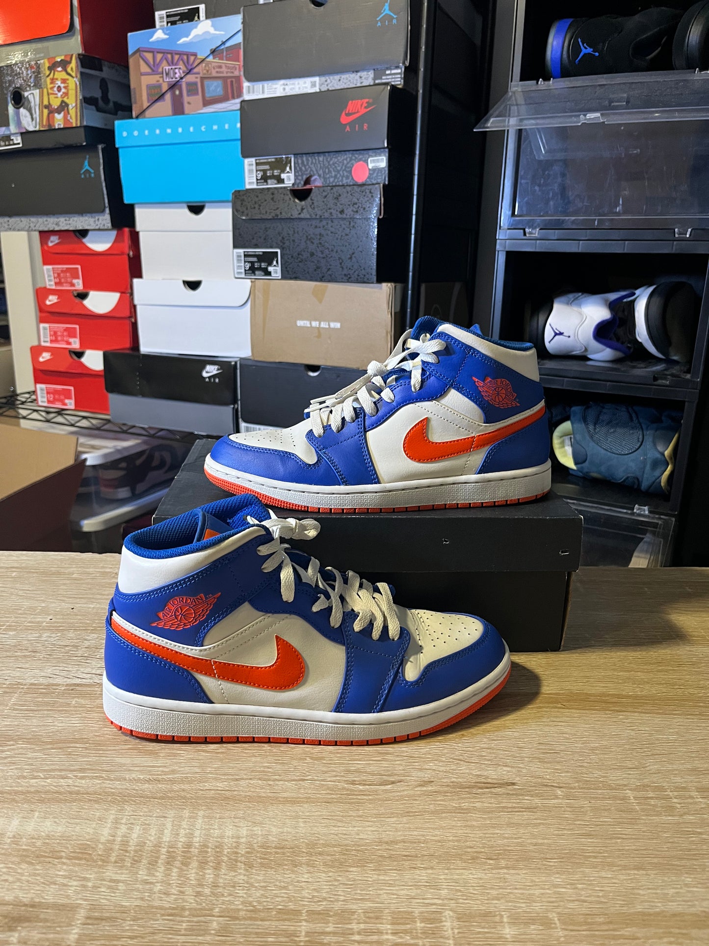 Size 8.5 - AJ 1 Mid Knicks