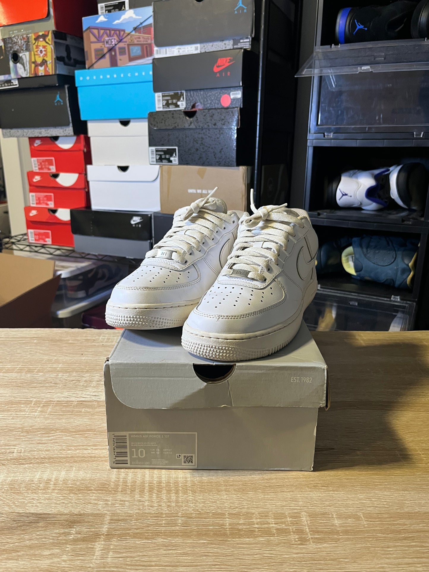 Size 10W - AF 1 '07 White