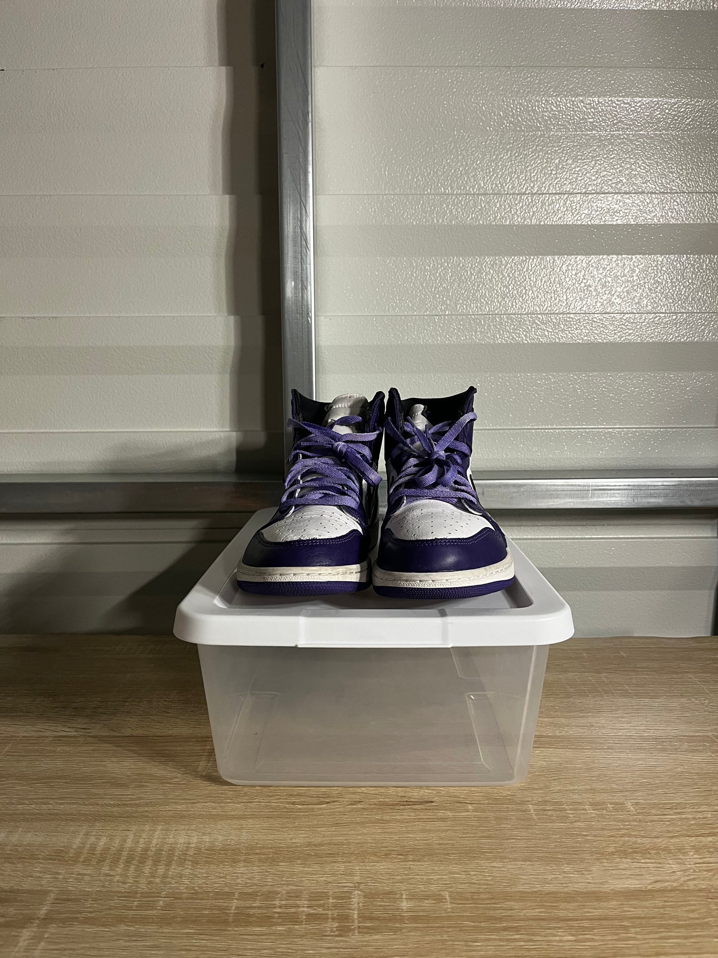 Size 11 - AJ 1 Retro High OG Court Purple 2.0