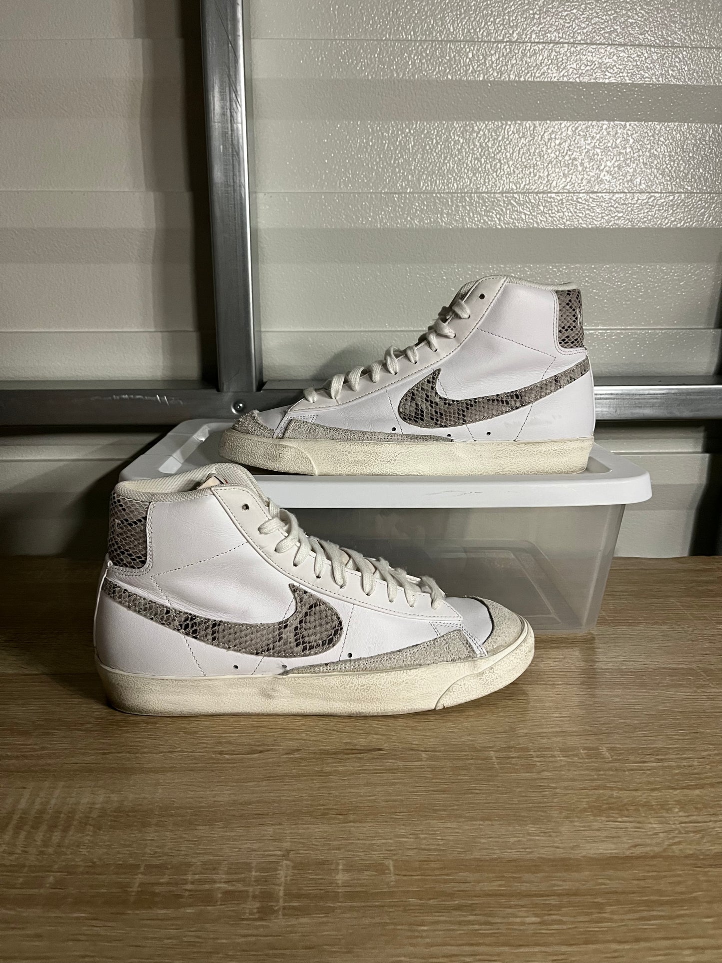 Size 11 - Blazer Mid '77 Vintage Snakeskin Swoosh