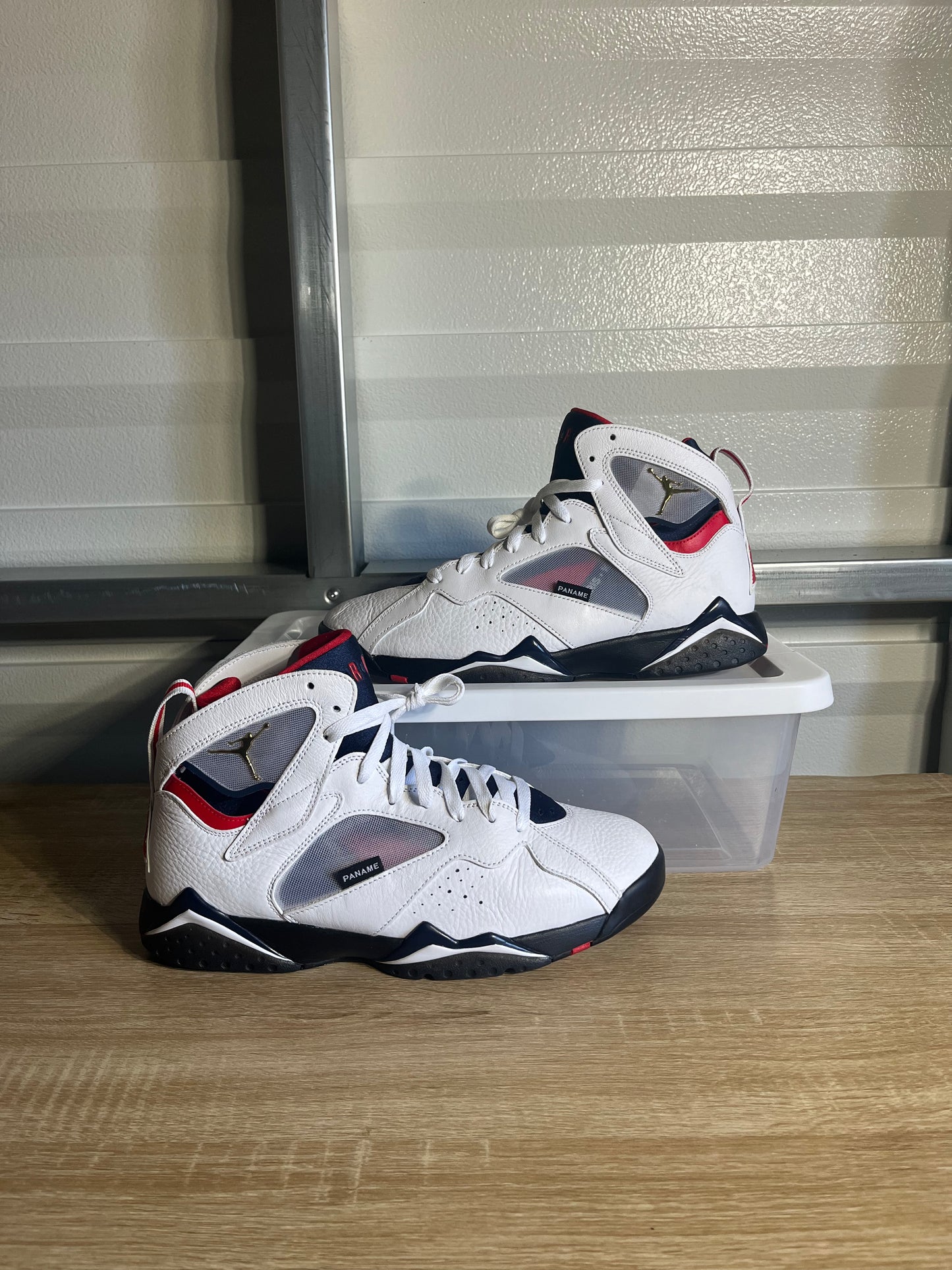 Size 10.5 - AJ 7 Retro BCFC Paris Saint-Germain