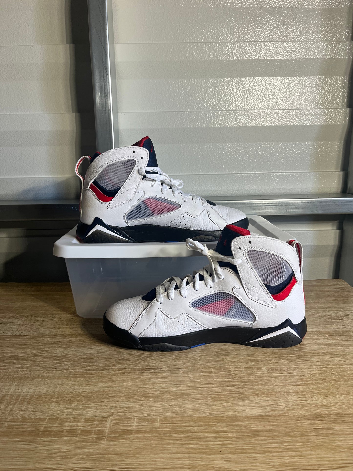 Size 10.5 - AJ 7 Retro BCFC Paris Saint-Germain
