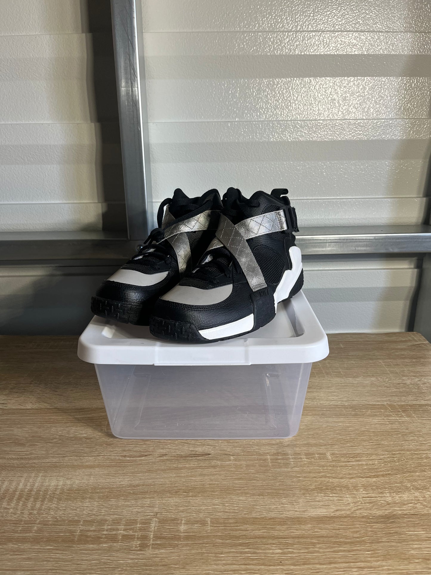 Size 9.5 - Air Raid OG Black Grey