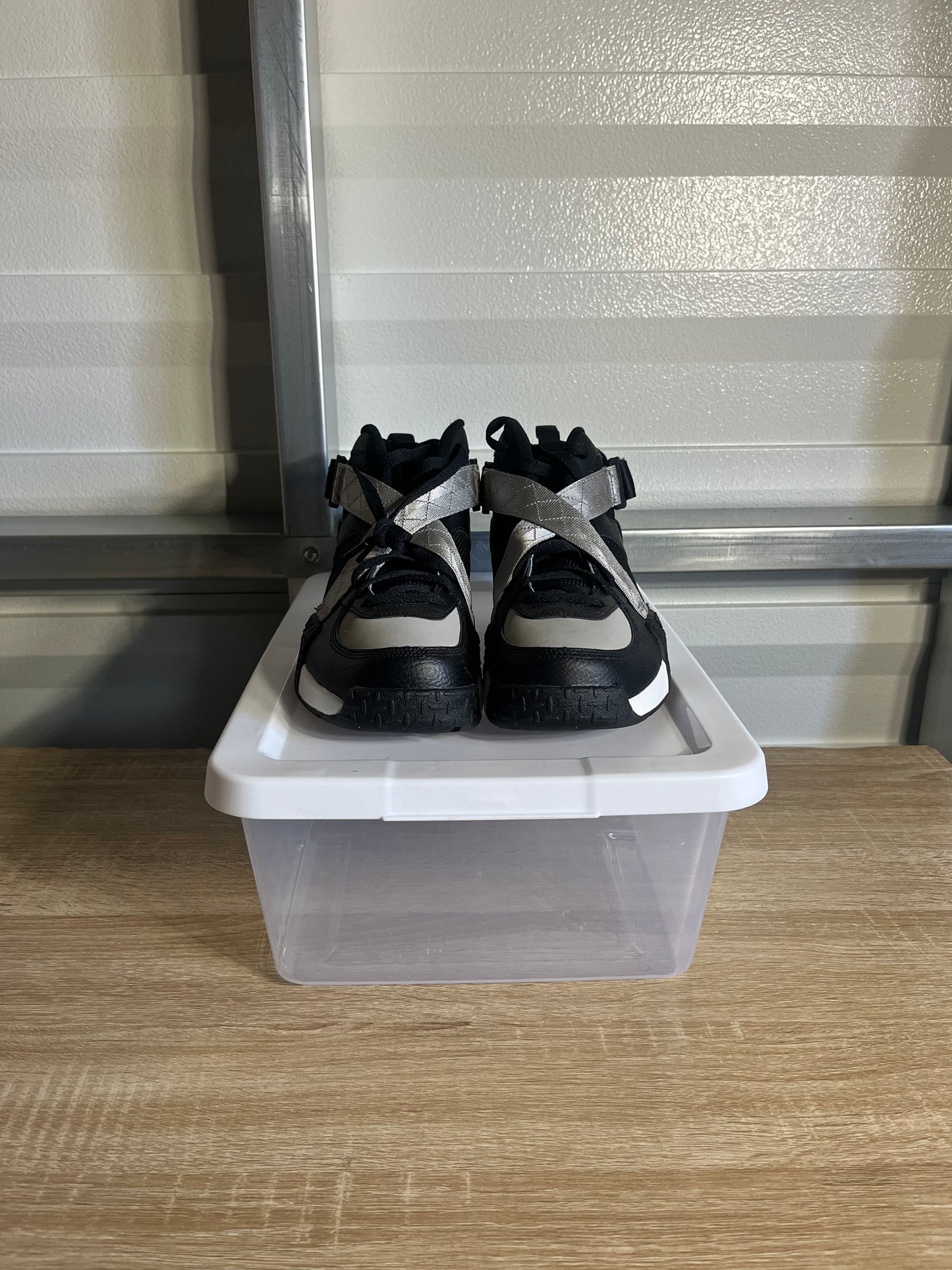 Size 9.5 - Air Raid OG Black Grey