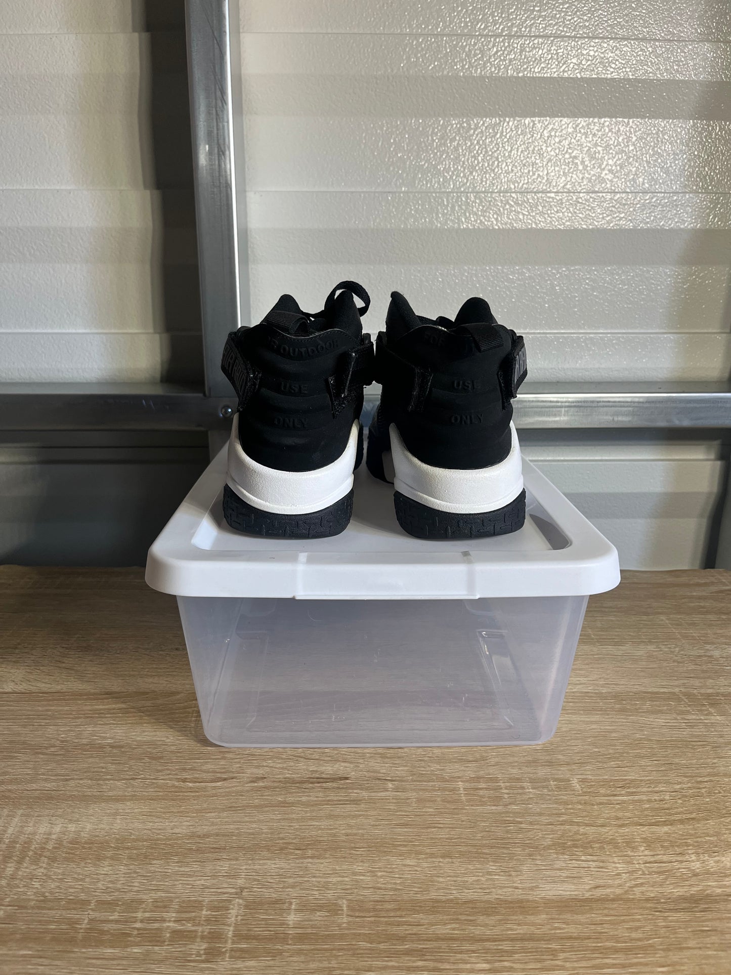 Size 9.5 - Air Raid OG Black Grey