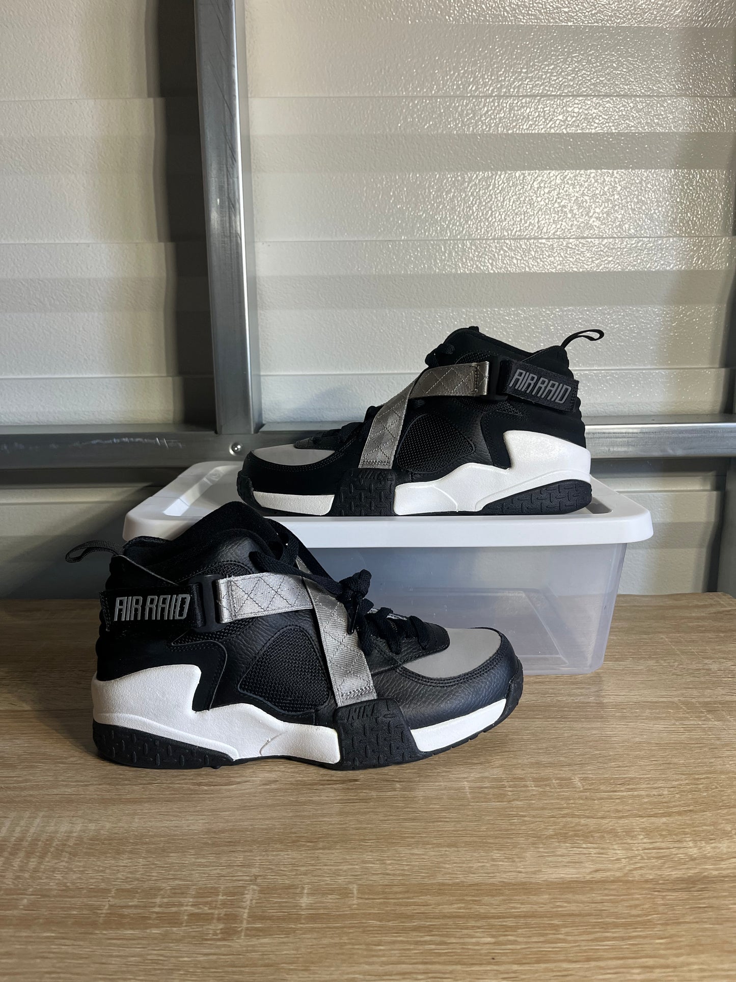 Size 9.5 - Air Raid OG Black Grey