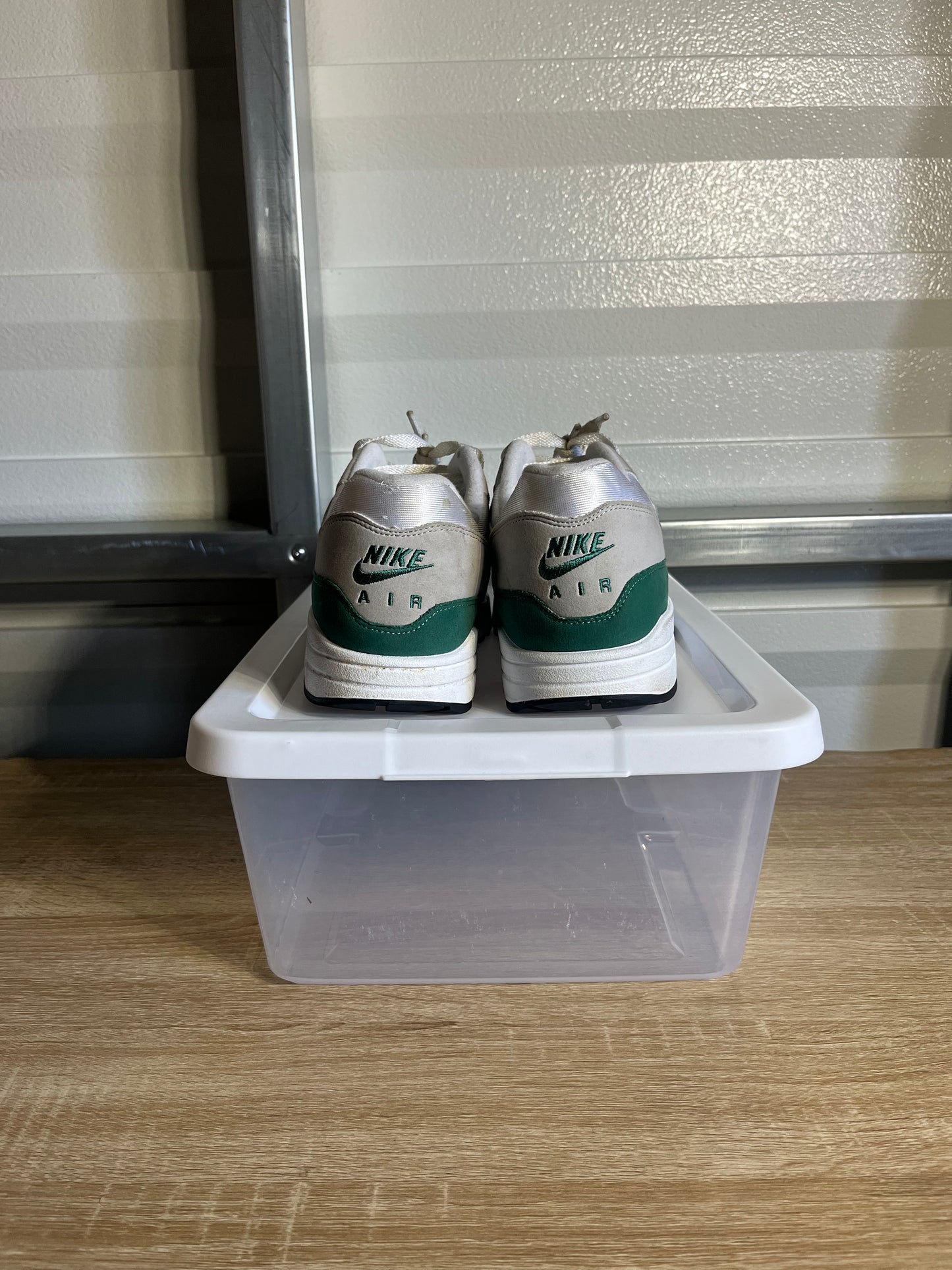 Size 11 - AM 1 Anniversary Evergreen Aura
