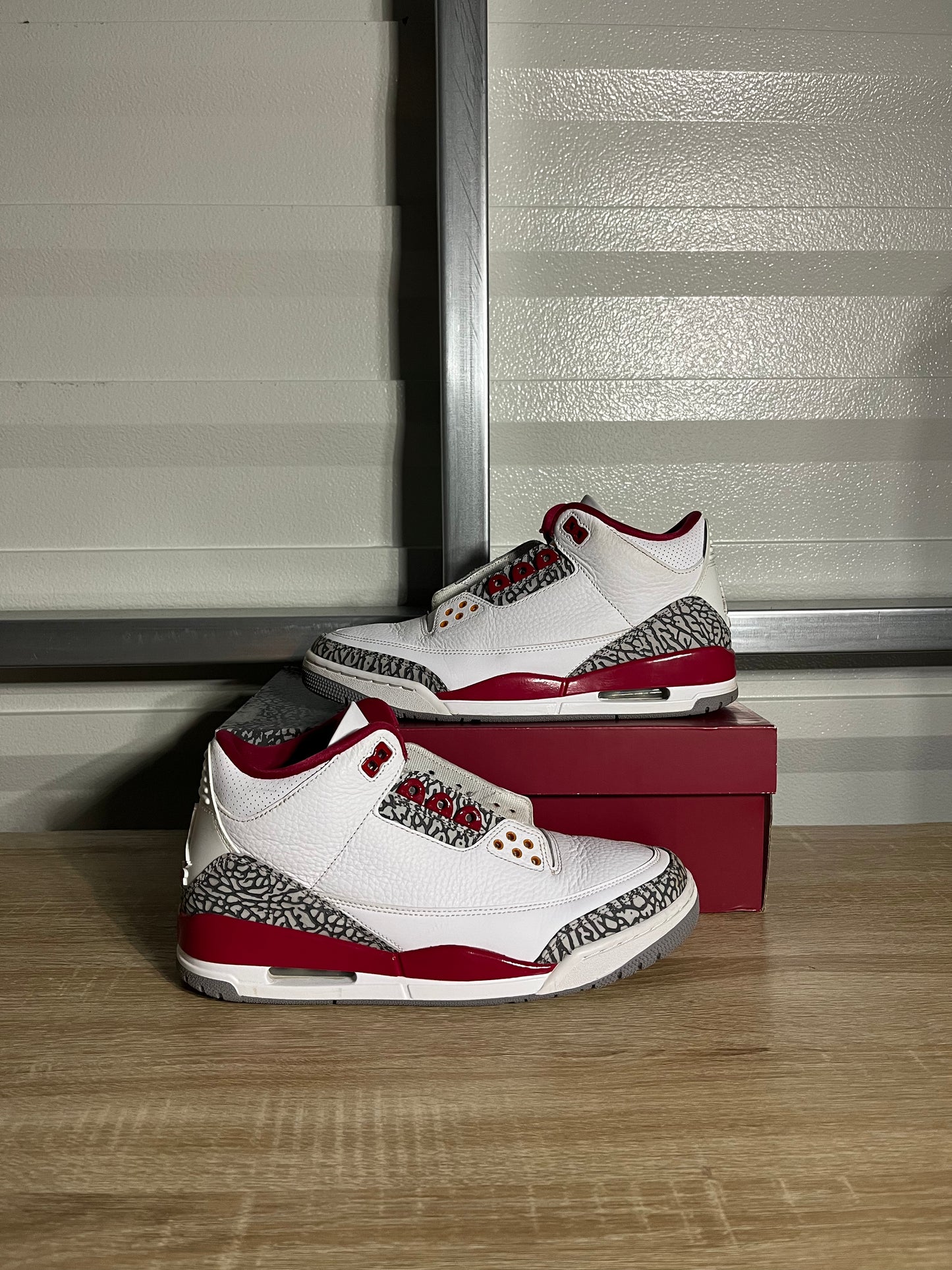 Size 9.5 - AJ 3 Retro Cardinal Red