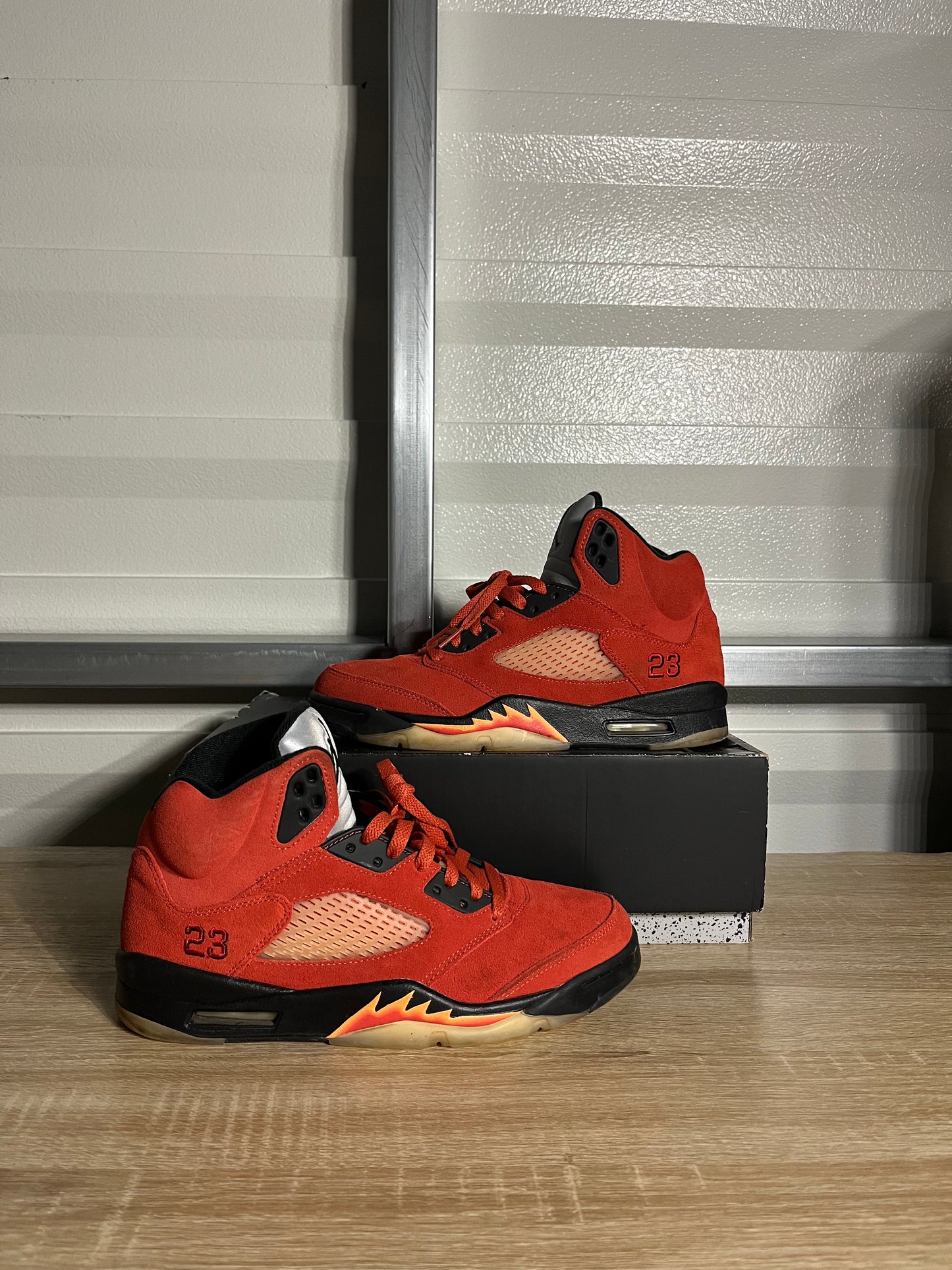 Size 10W - AJ 5 Retro Dunk on Mars