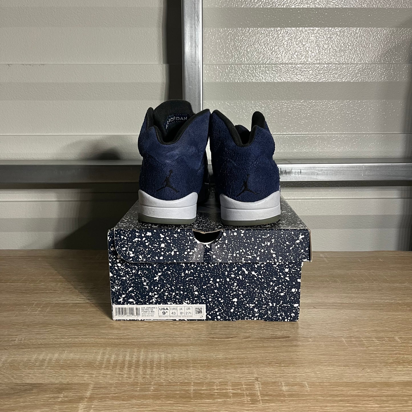 Size 9.5 - AJ 5 Retro SE Midnight Navy