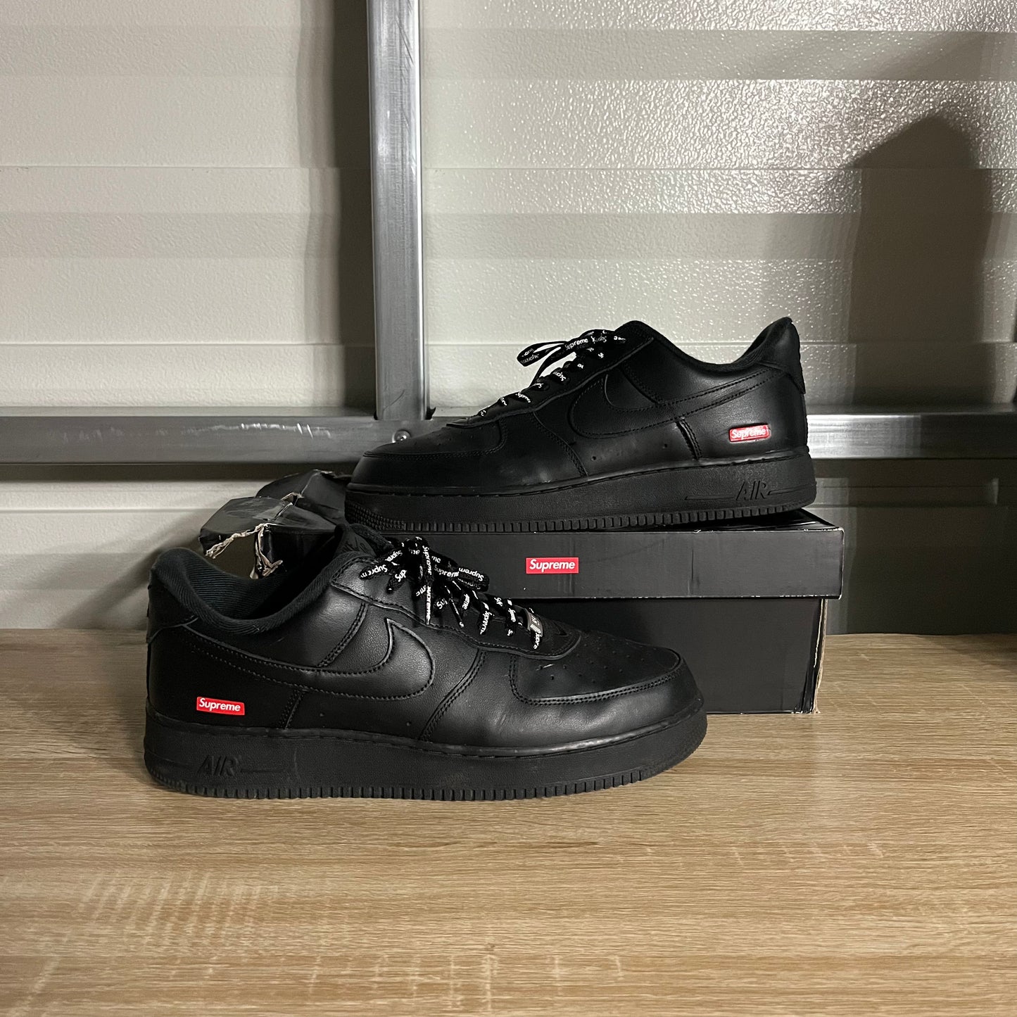 Size 12 - AF 1 Low Supreme Black