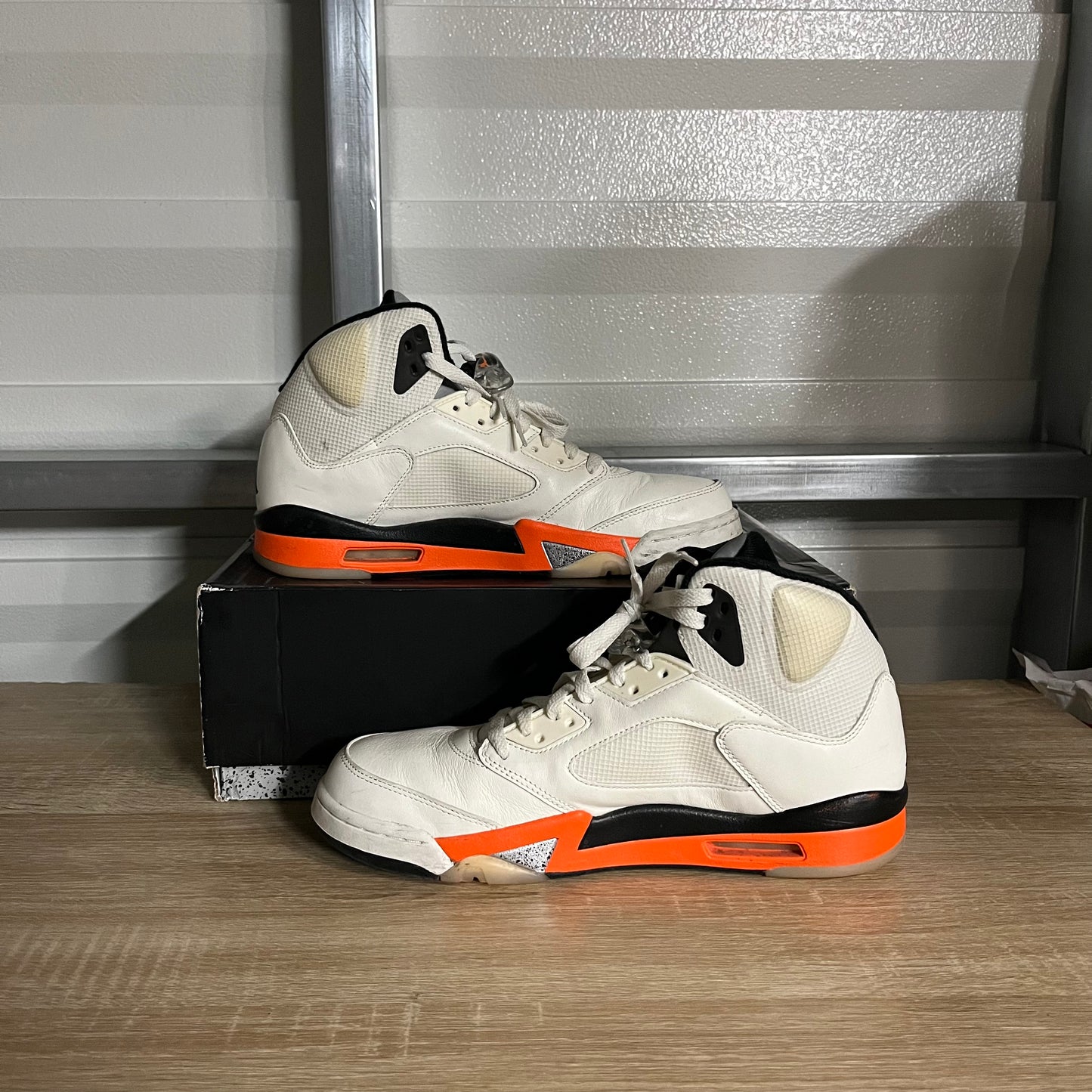 Size 11 - AJ 5 Retro Shattered Backboard