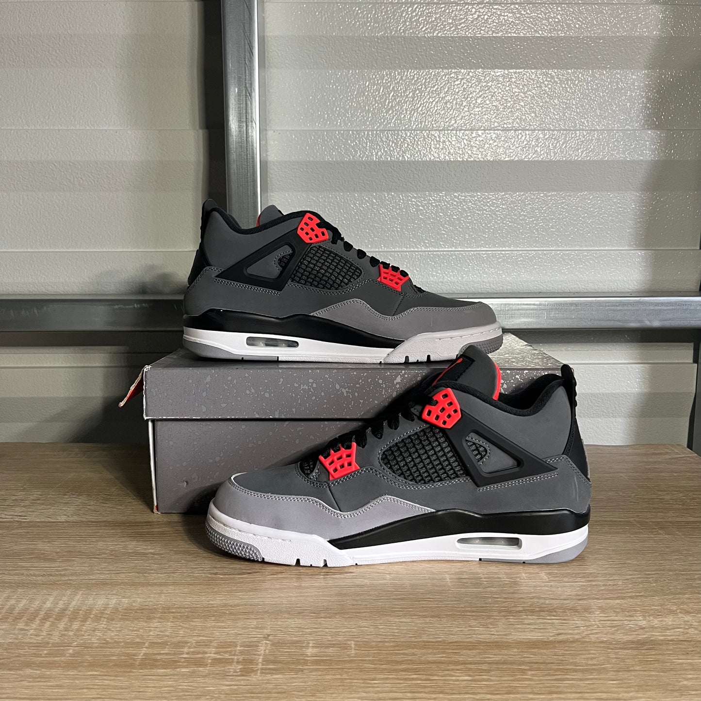 Size 9.5 -  AJ 4 Retro Infrared