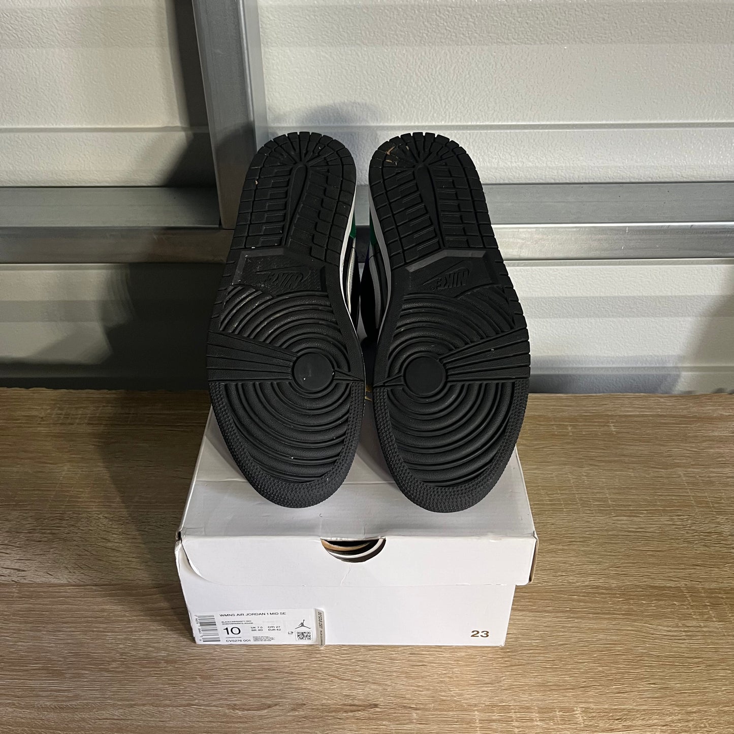 Size 10W - AJ 1 Mid SE Multi Patent