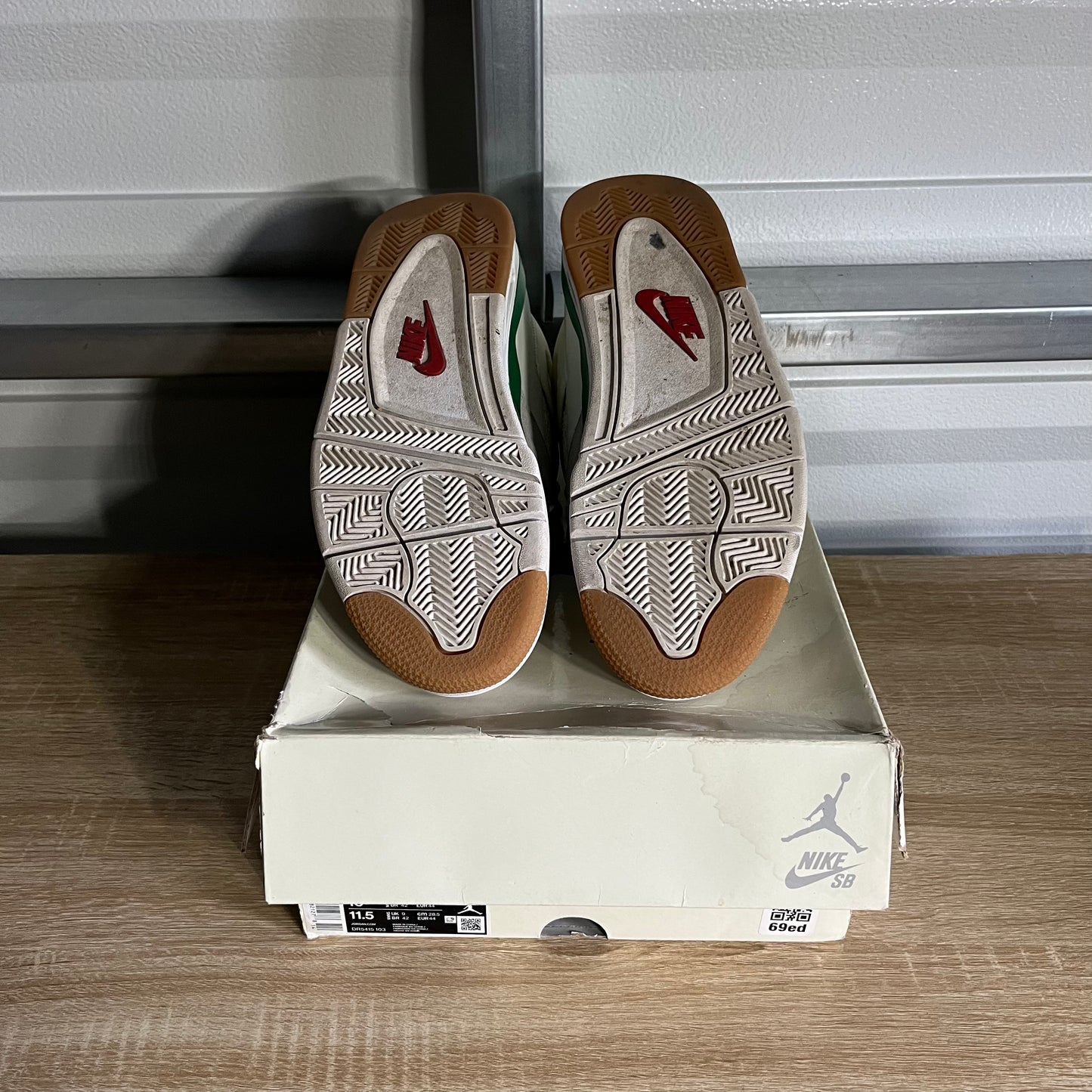 Size 10 - SB x AJ 4 Retro Pine Green