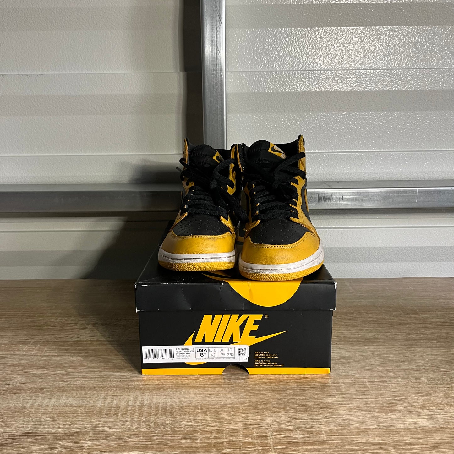 Size 8.5 - AJ 1 Retro High OG Pollen