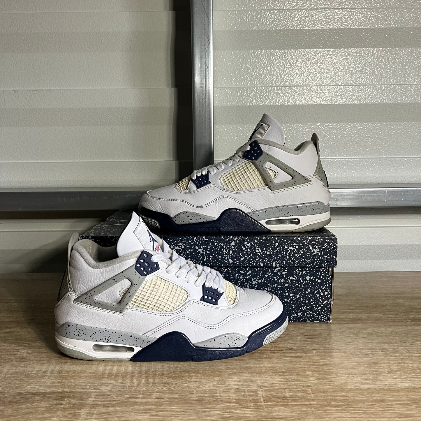 Size 10 - AJ 4 Retro Midnight Navy