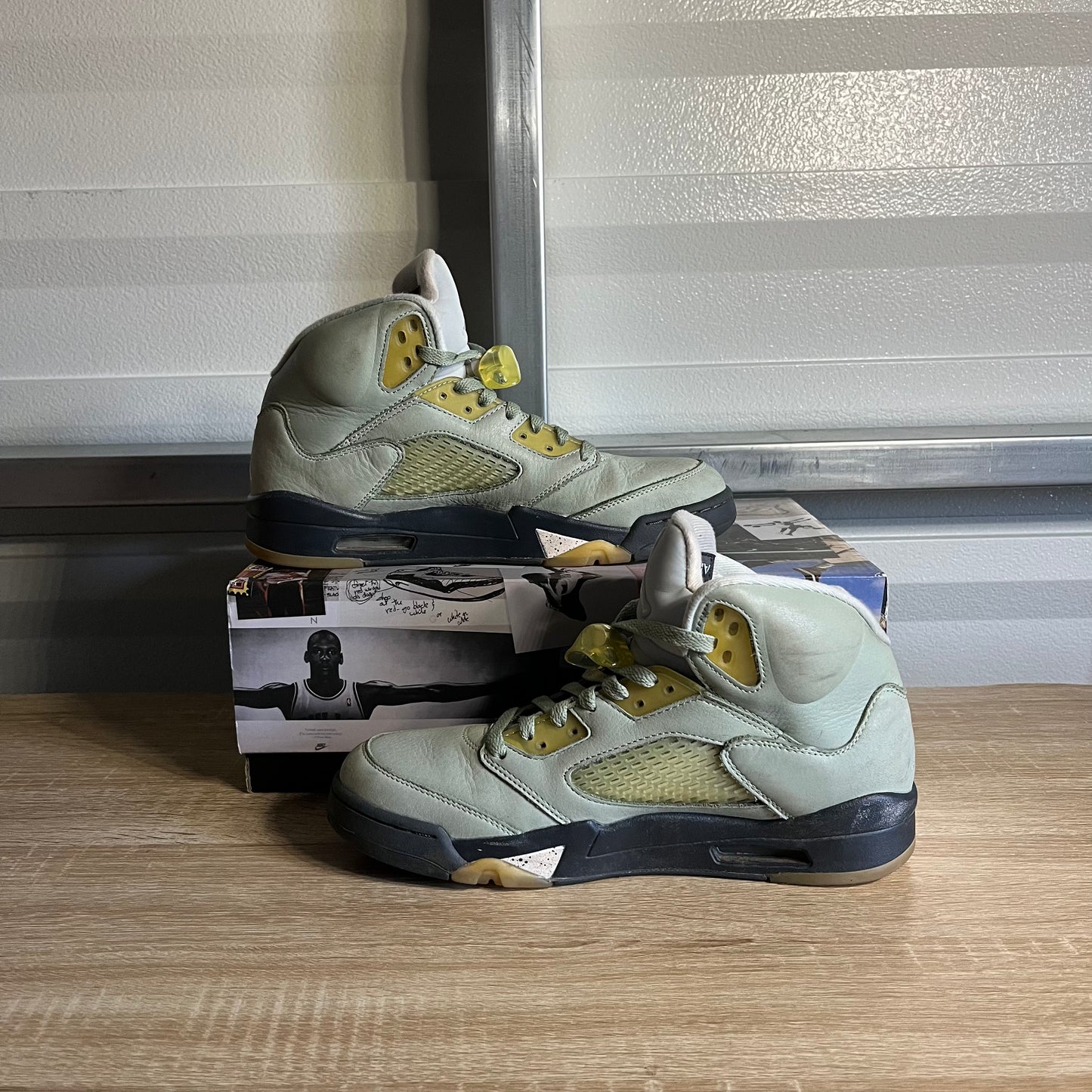 Size 9.5 - AJ 5 Retro Jade Horizon