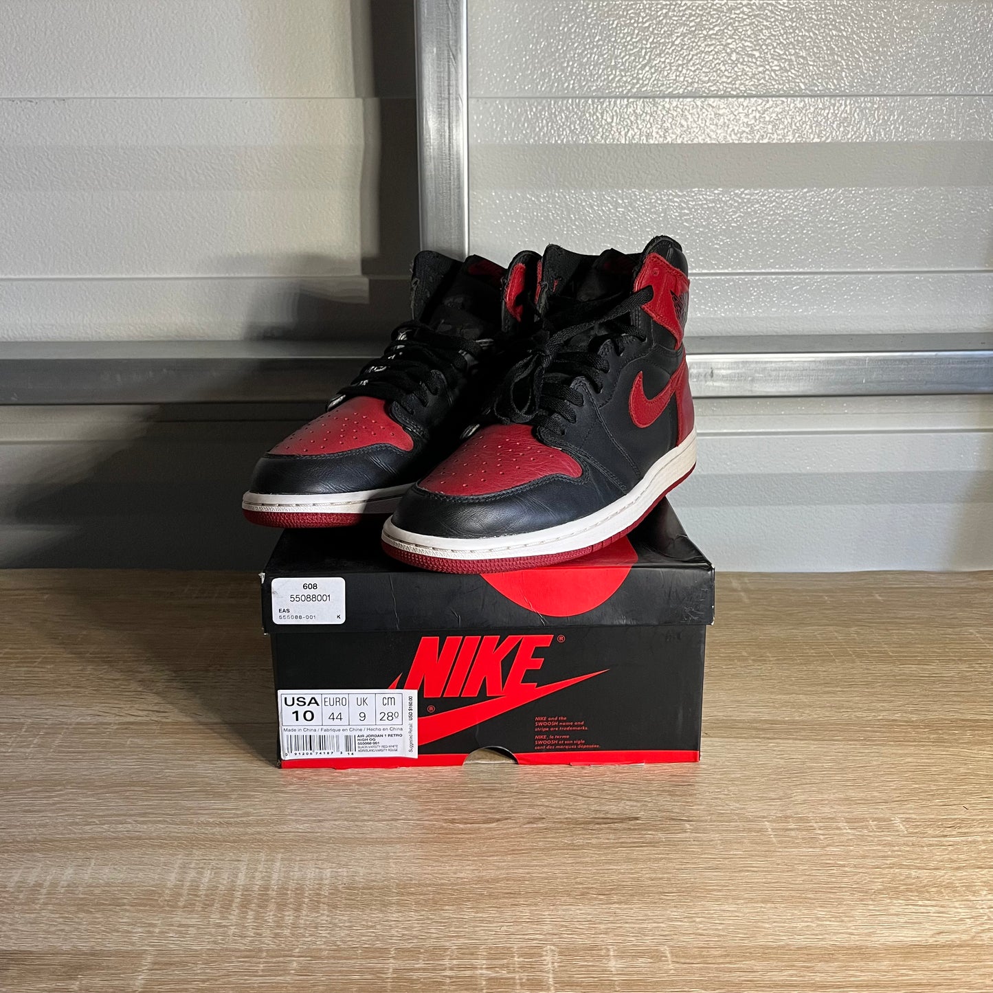 Size 10 - AJ 1 Retro High OG Bred Banned