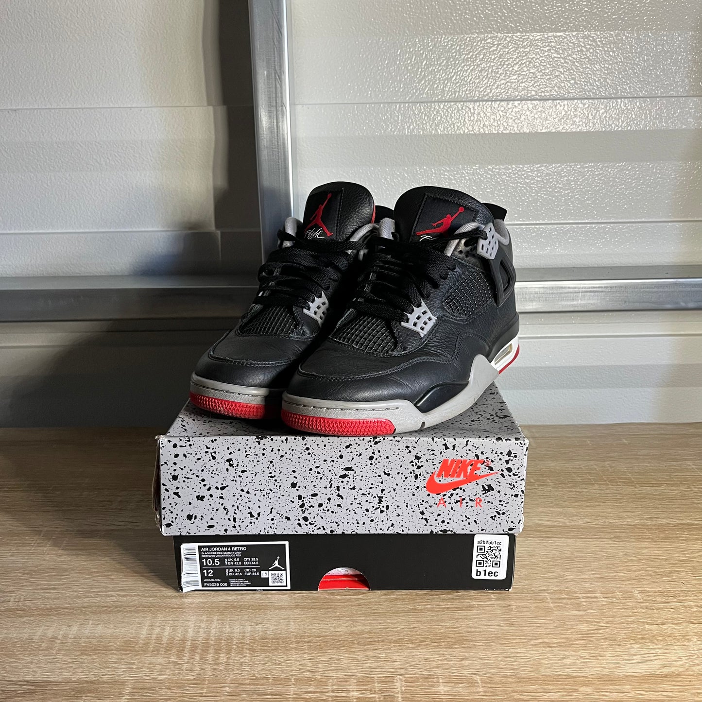 Size 10.5 – AJ 4 Retro Bred Reimagined