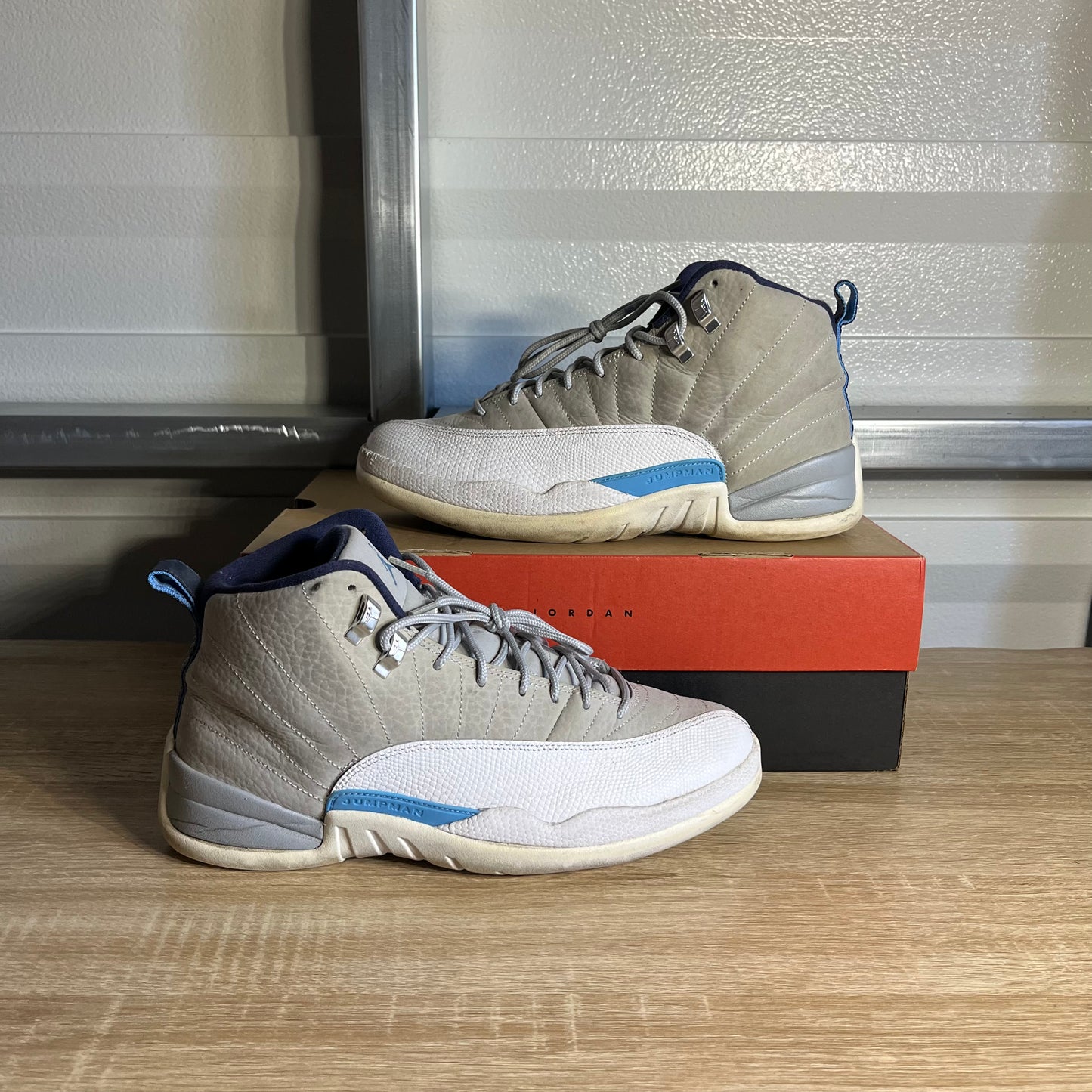 Size 9.5 - AJ 12 Retro Grey University Blue