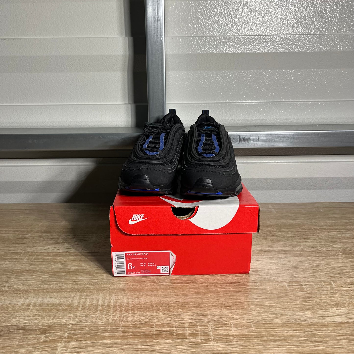 Size 6Y - AM 97 GS Black Dark Marina Blue