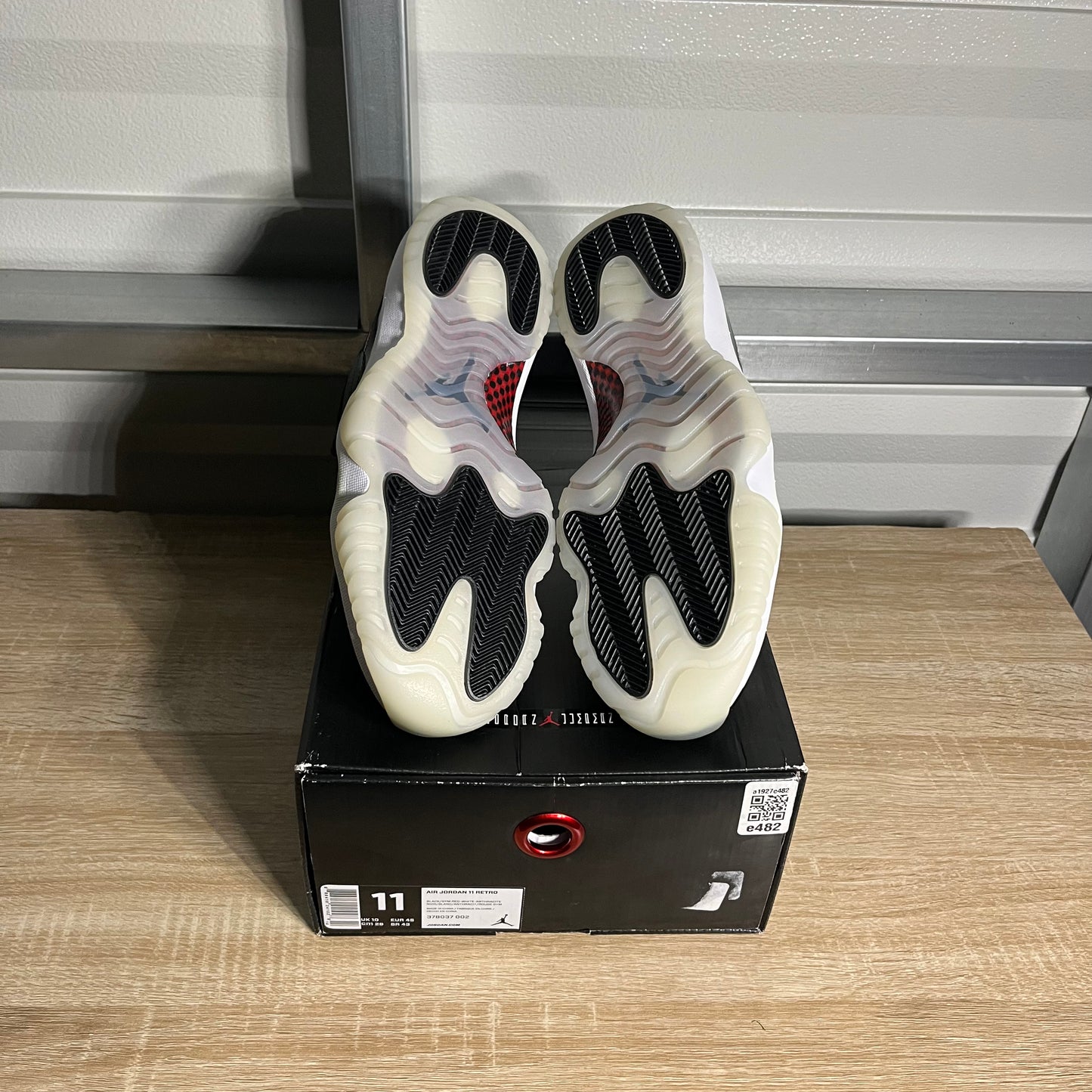 Size 11 - AJ 11 Retro 72-10 Black