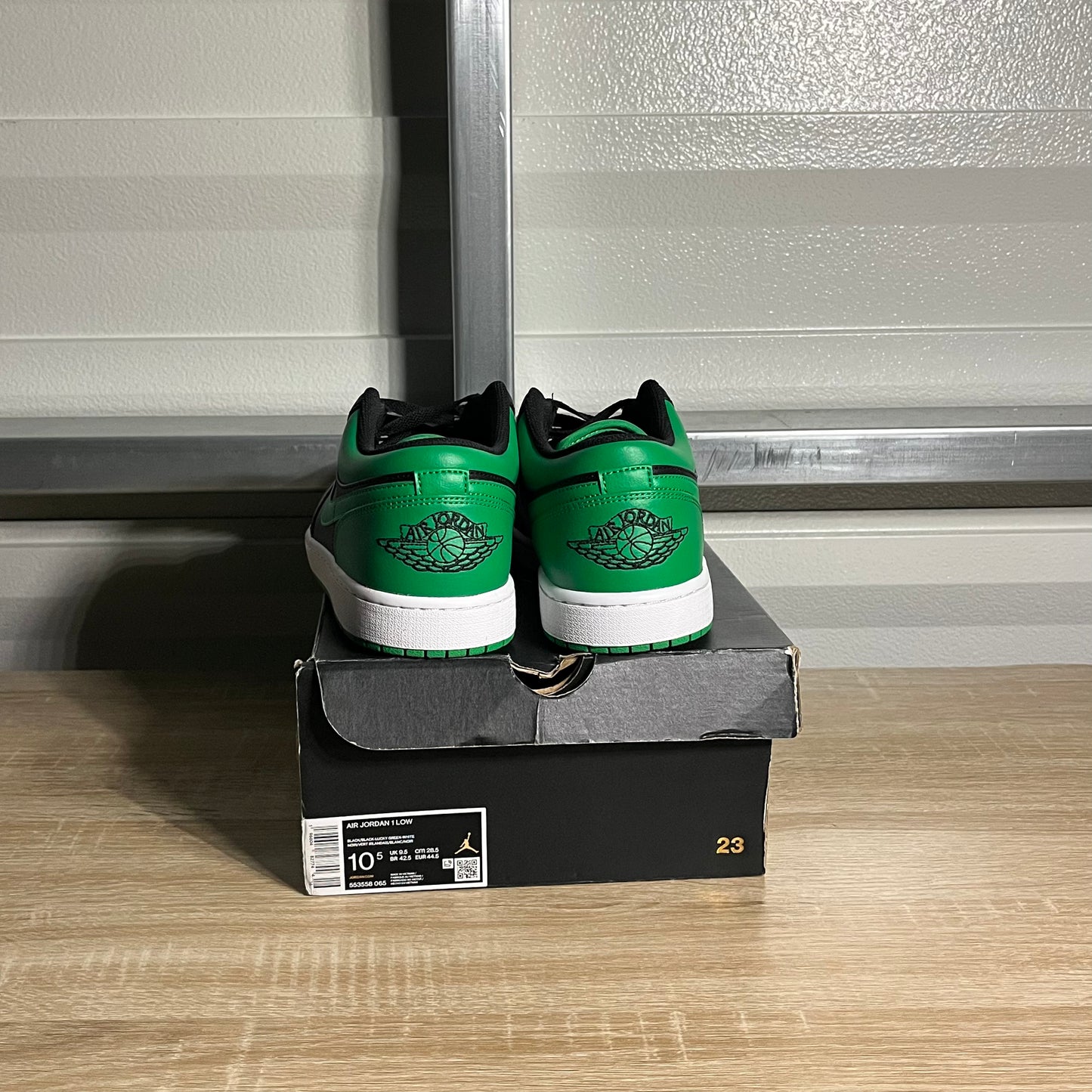 Size 10.5 - AJ 1 Low Lucky Green