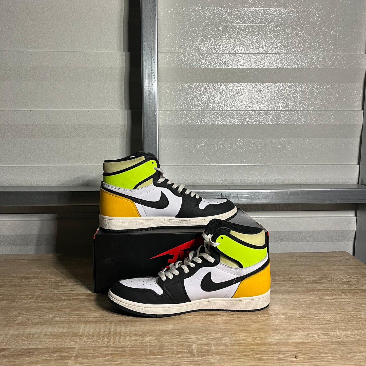 Size 10 - AJ 1 Retro High OG Volt Gold