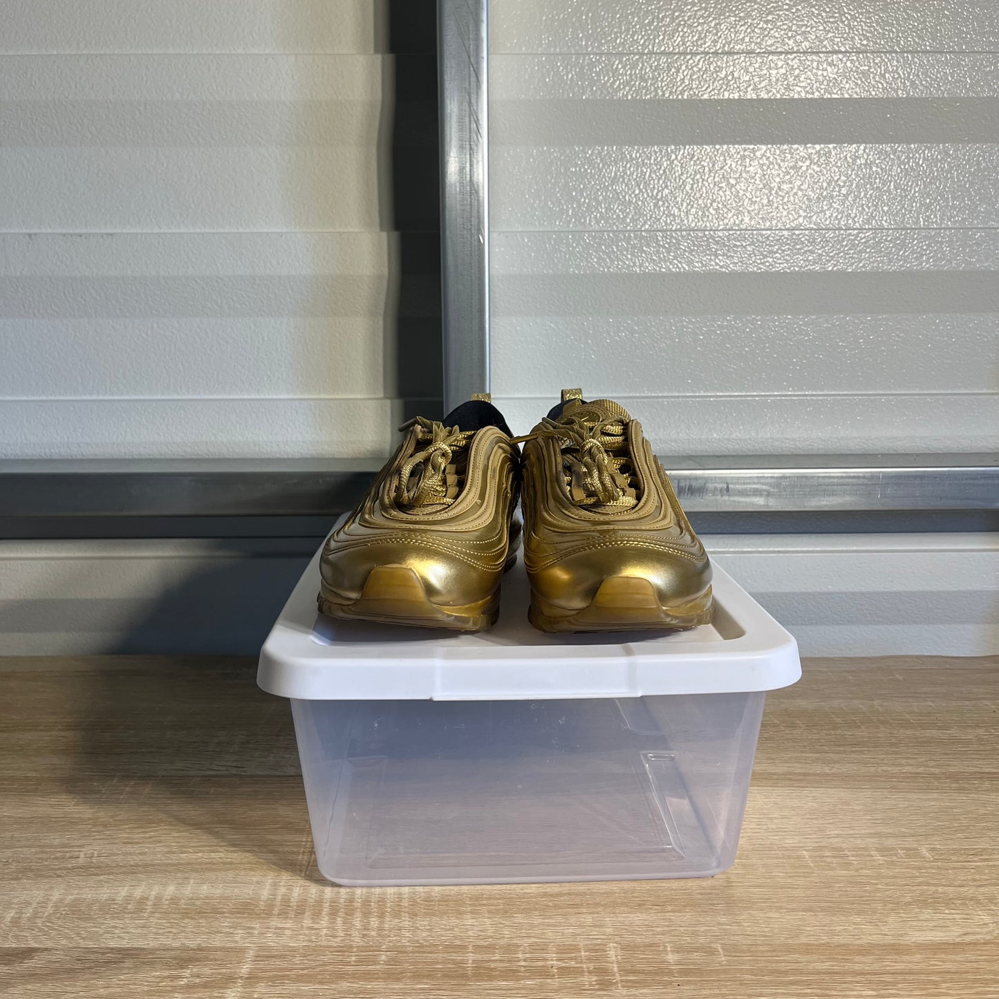 Size 10 - AM 97 Gold Medal