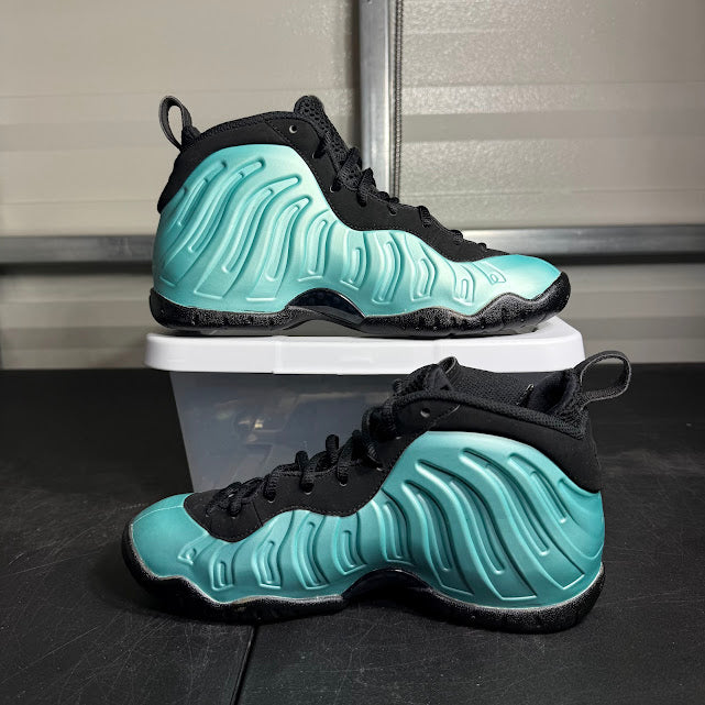 Size 5.5Y - Air Foamposite Pro Island Green