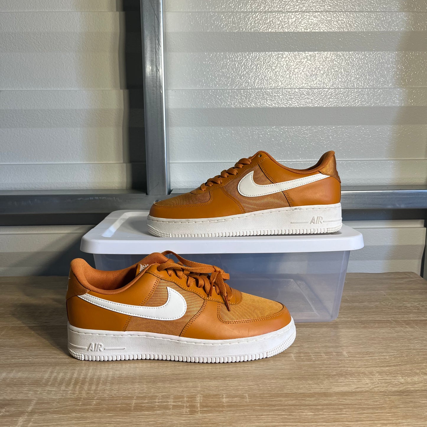 Size 10 - AF 1 Low '07 LV8 NOS Monarch Sail