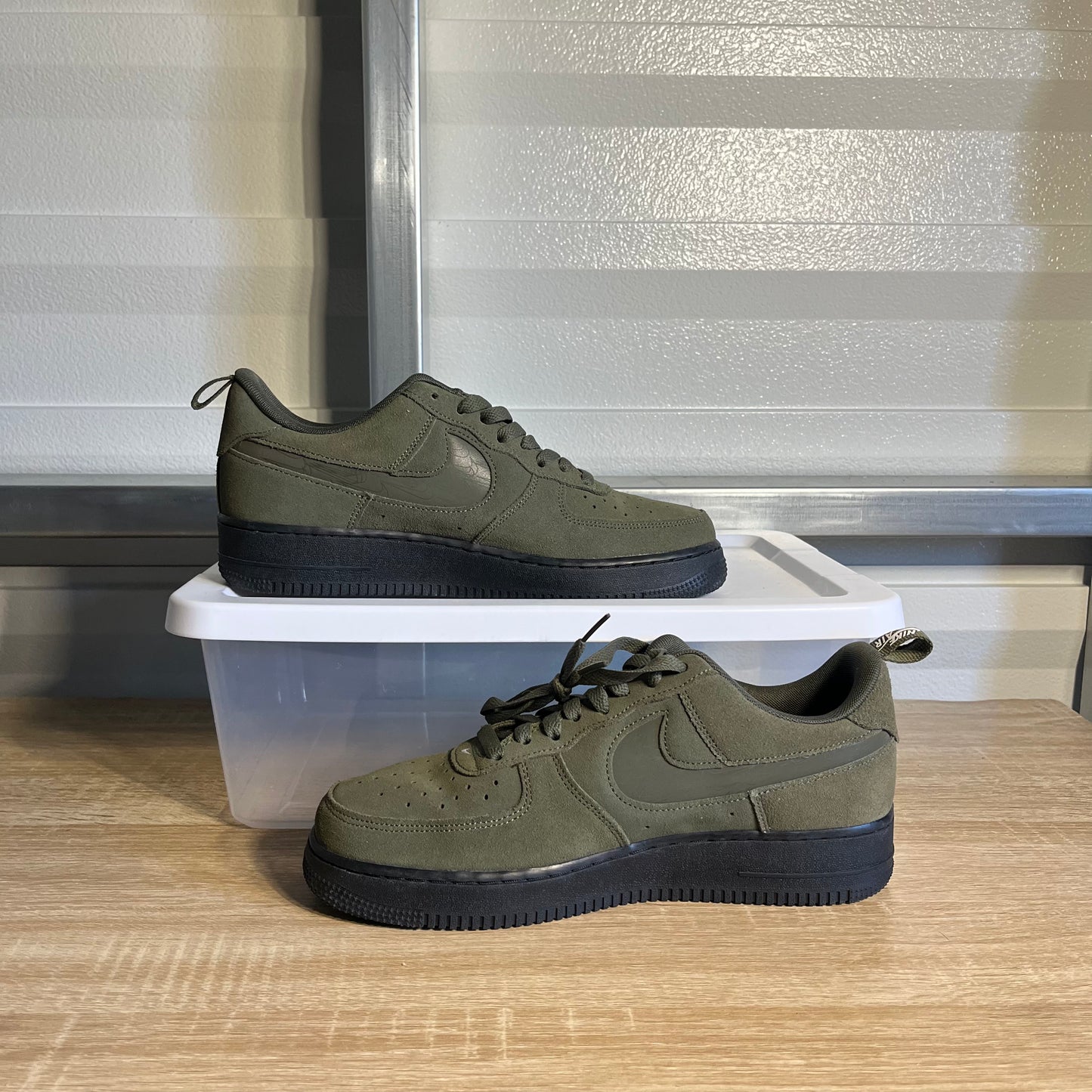 Size 10 - AF 1 '07 LV8 Reflective Swoosh
