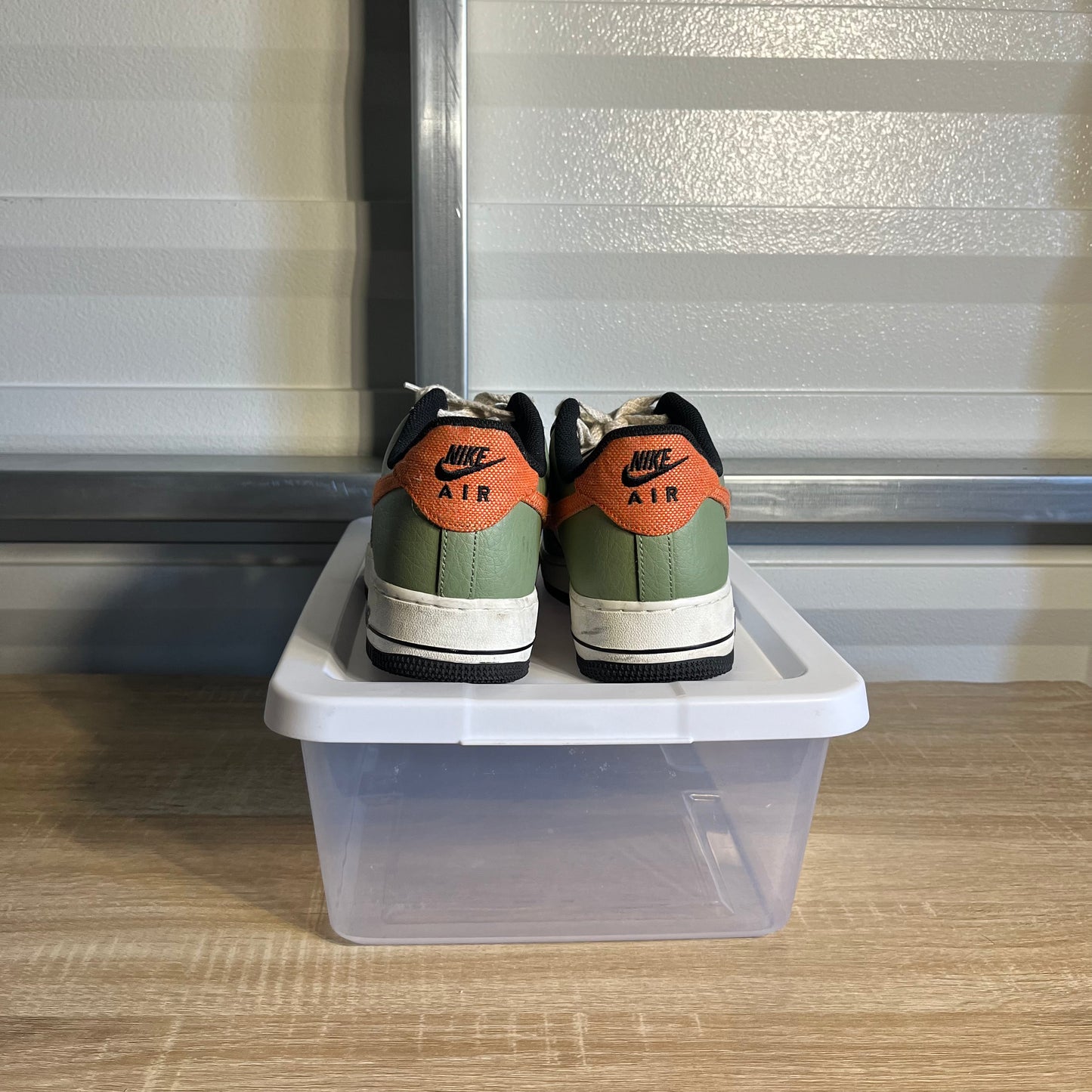 Size 10 - AF 1 '07 Oil Green Orange