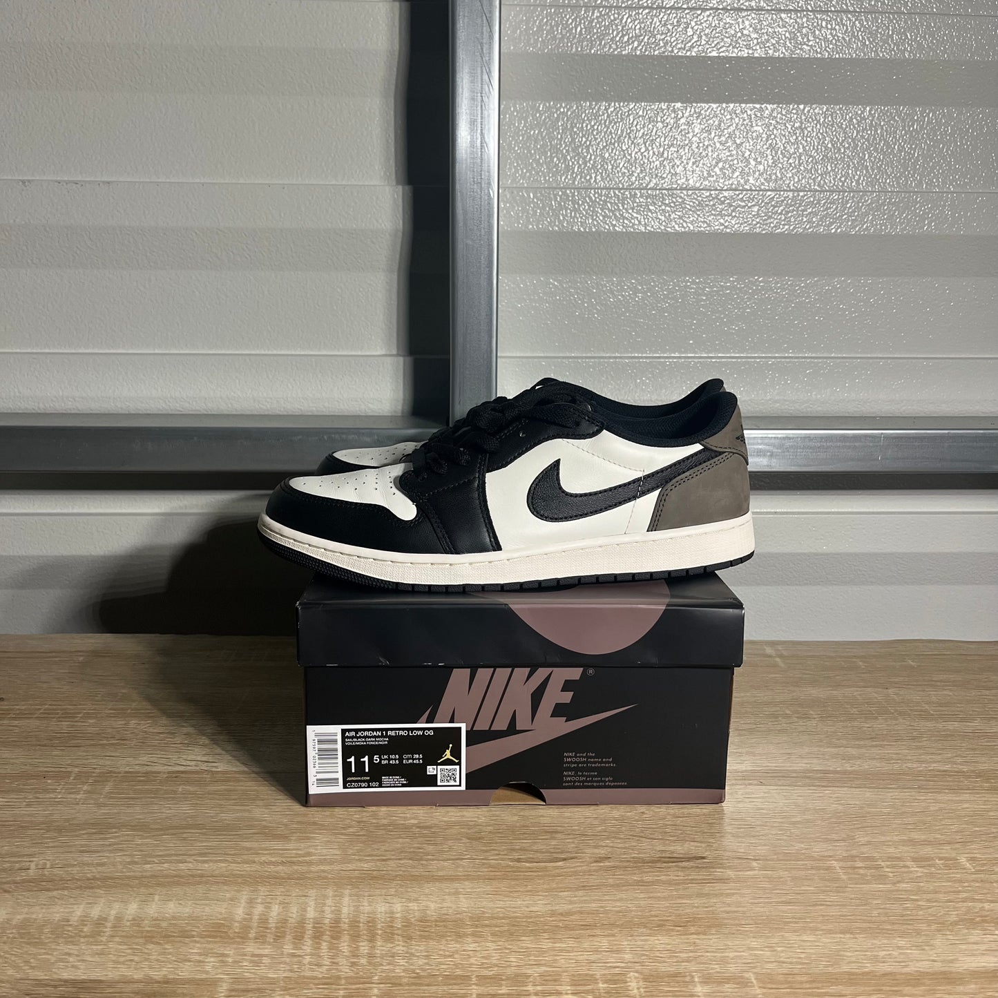 Size 11.5 - AJ 1 Retro Low Mocha