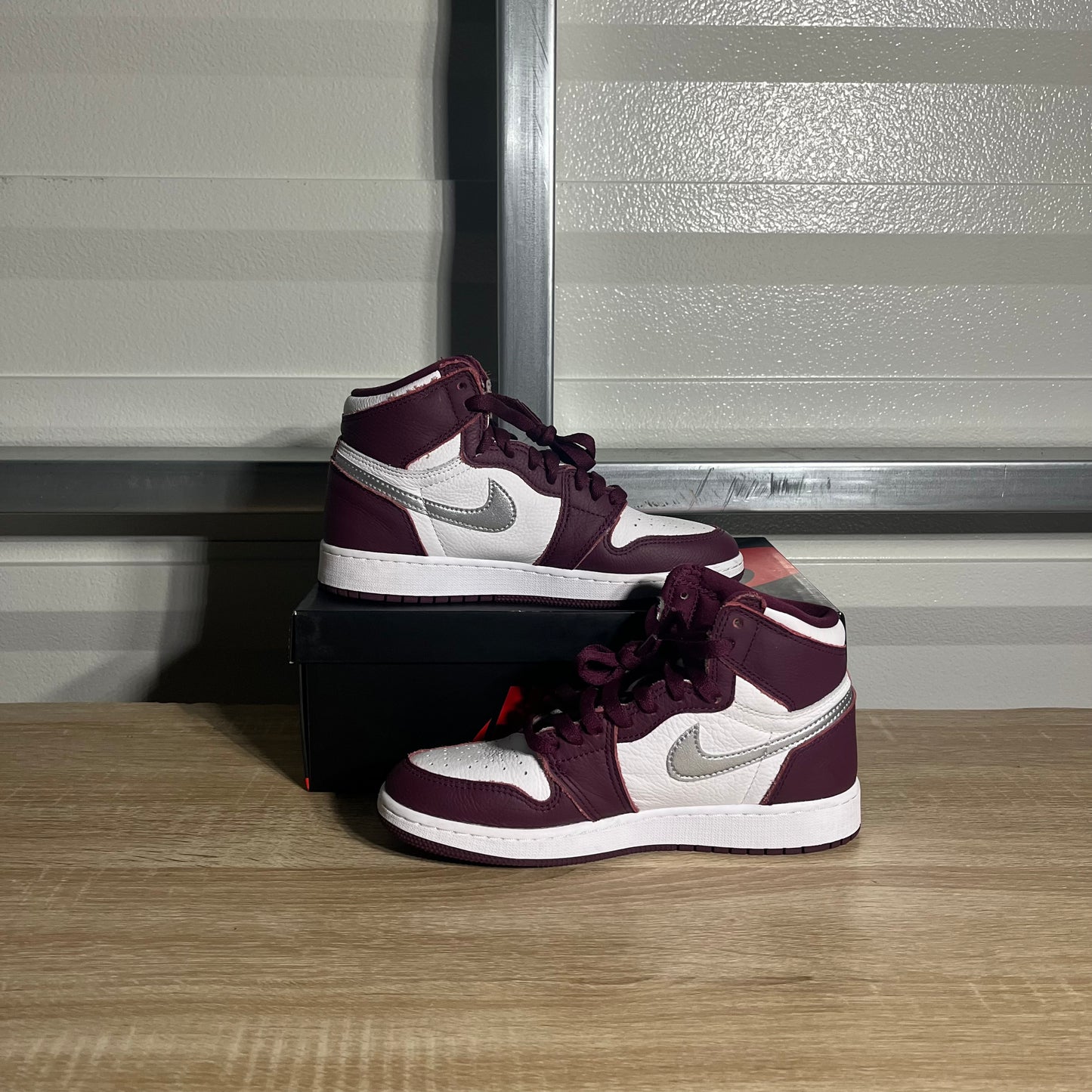 Size 5.5Y - AJ 1 Retro High Bordeaux
