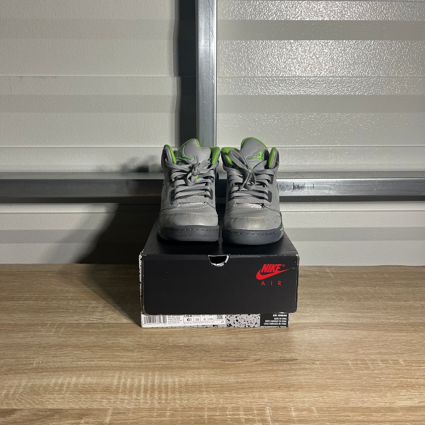 Size 6.5Y - AJ 5 Retro Green Bean