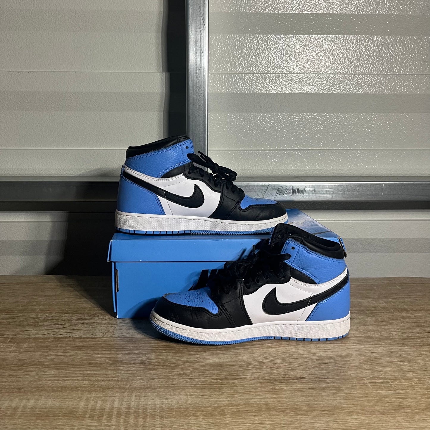 Size 6.5Y - AJ 1 Retro High University Blue UNC Toe