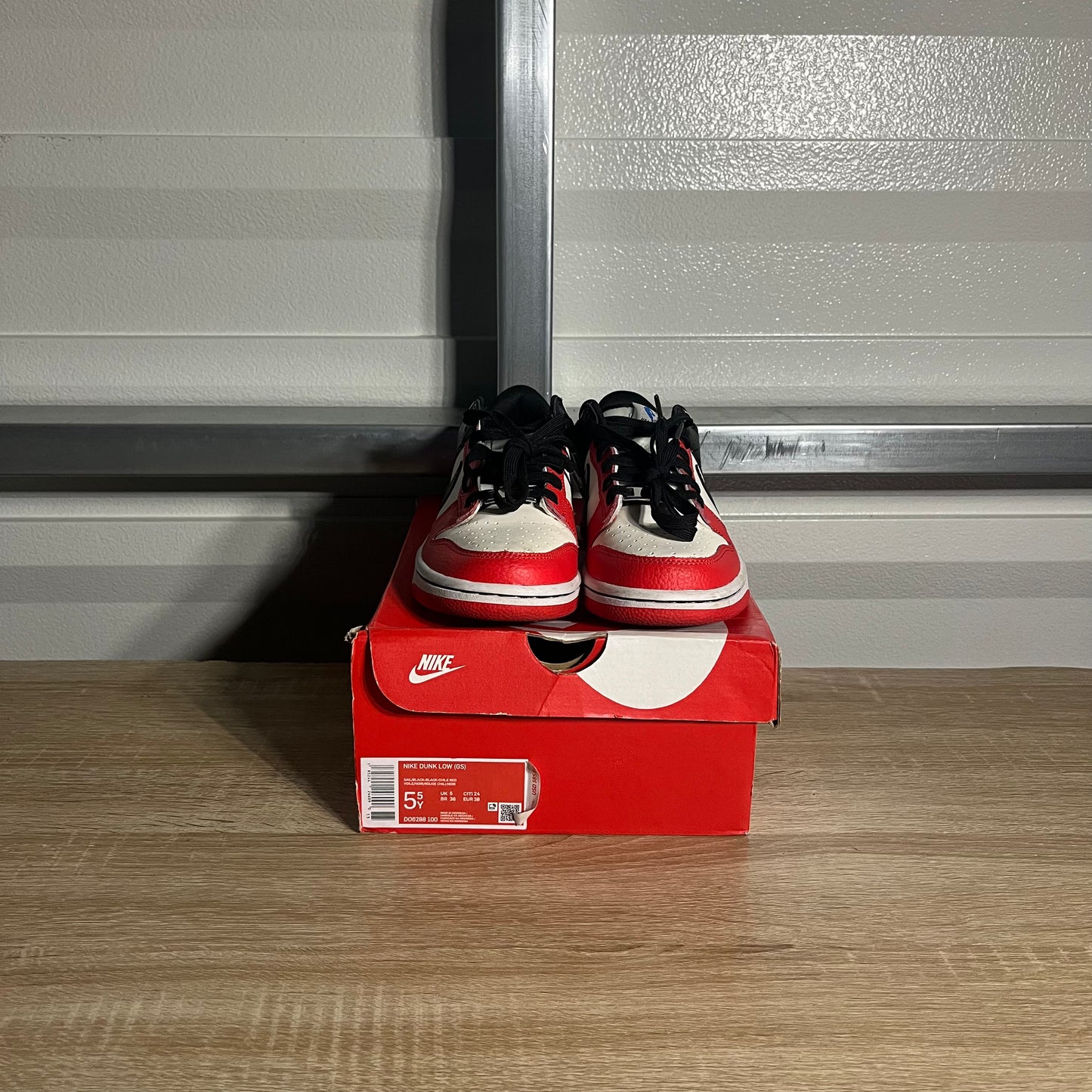 Size 5.5Y - Dunk Low EMB NBA 75th Anniversary Chicago