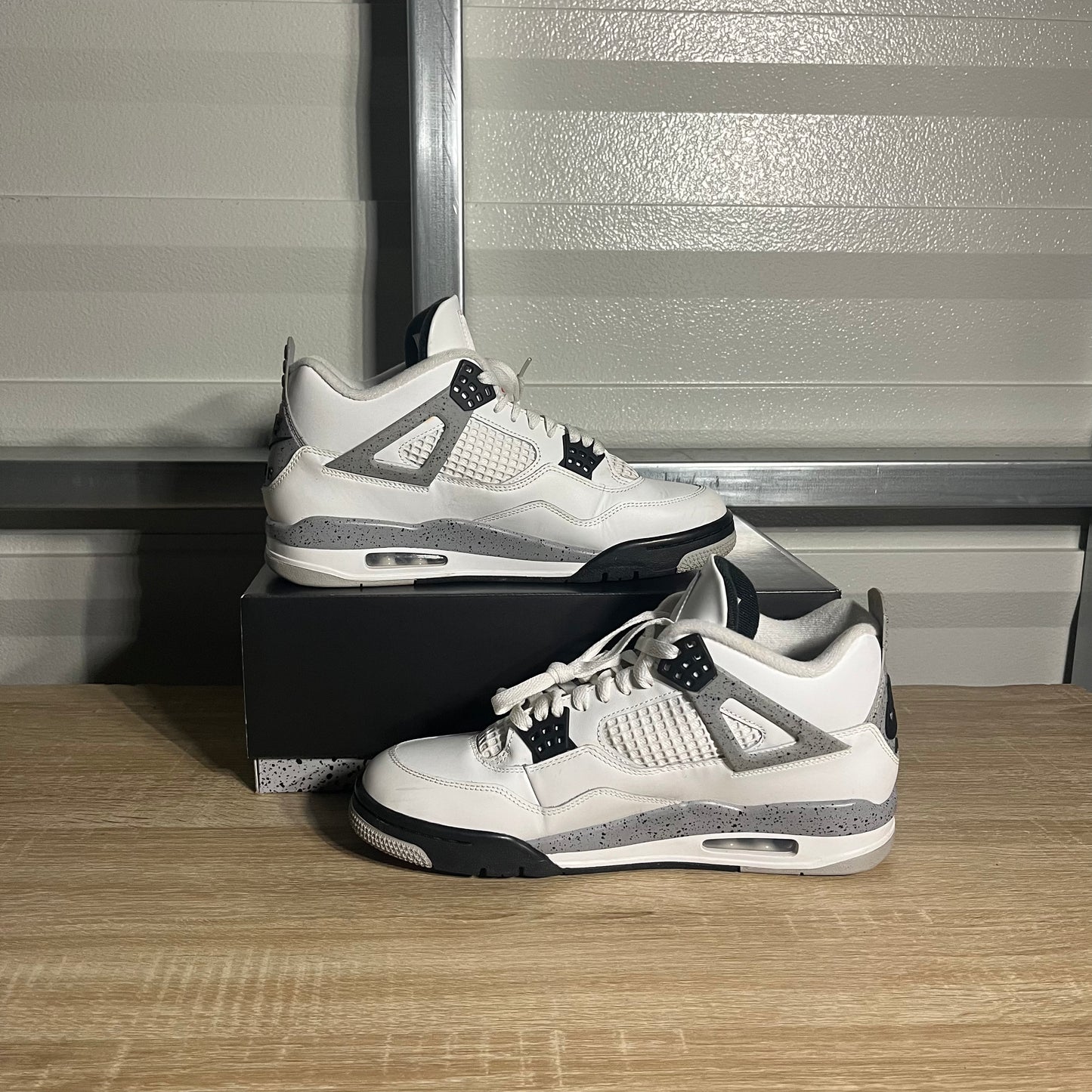 Size 10 - AJ 4 Retro White Cement