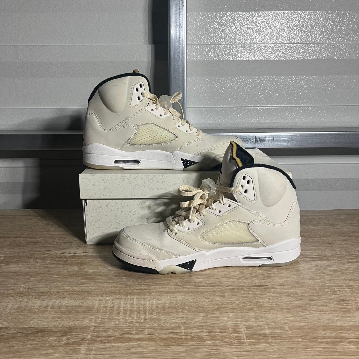 Size 10 - AJ 5 Retro Sail
