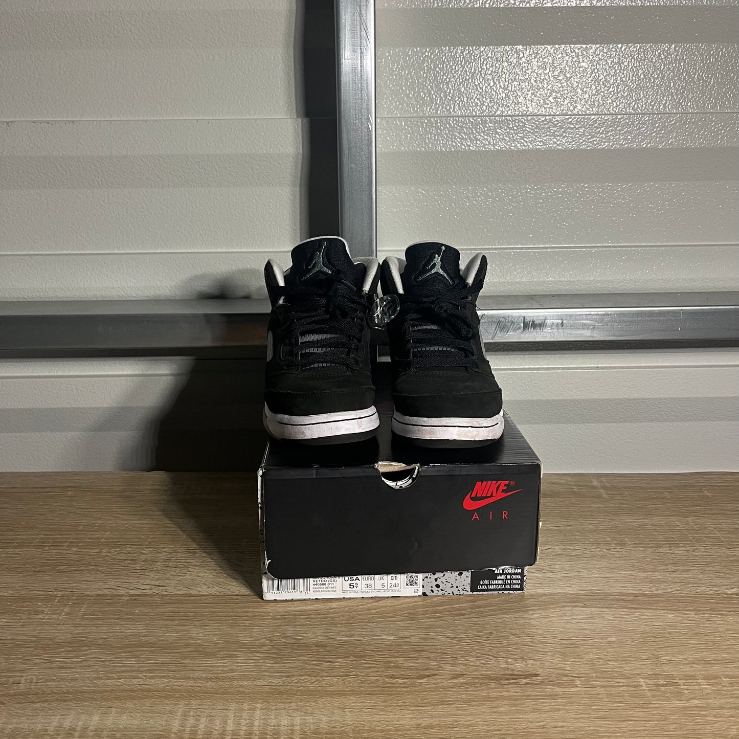 Size 5.5Y - AJ 5 Retro Moonlight Oreo