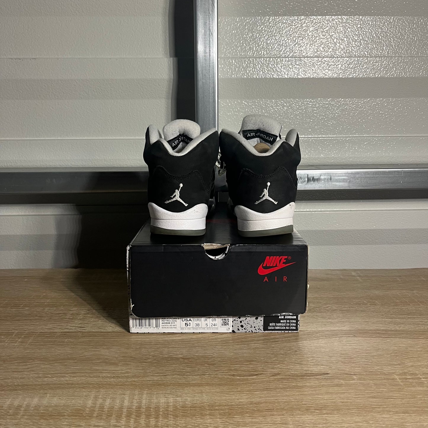 Size 5.5Y - AJ 5 Retro Moonlight Oreo